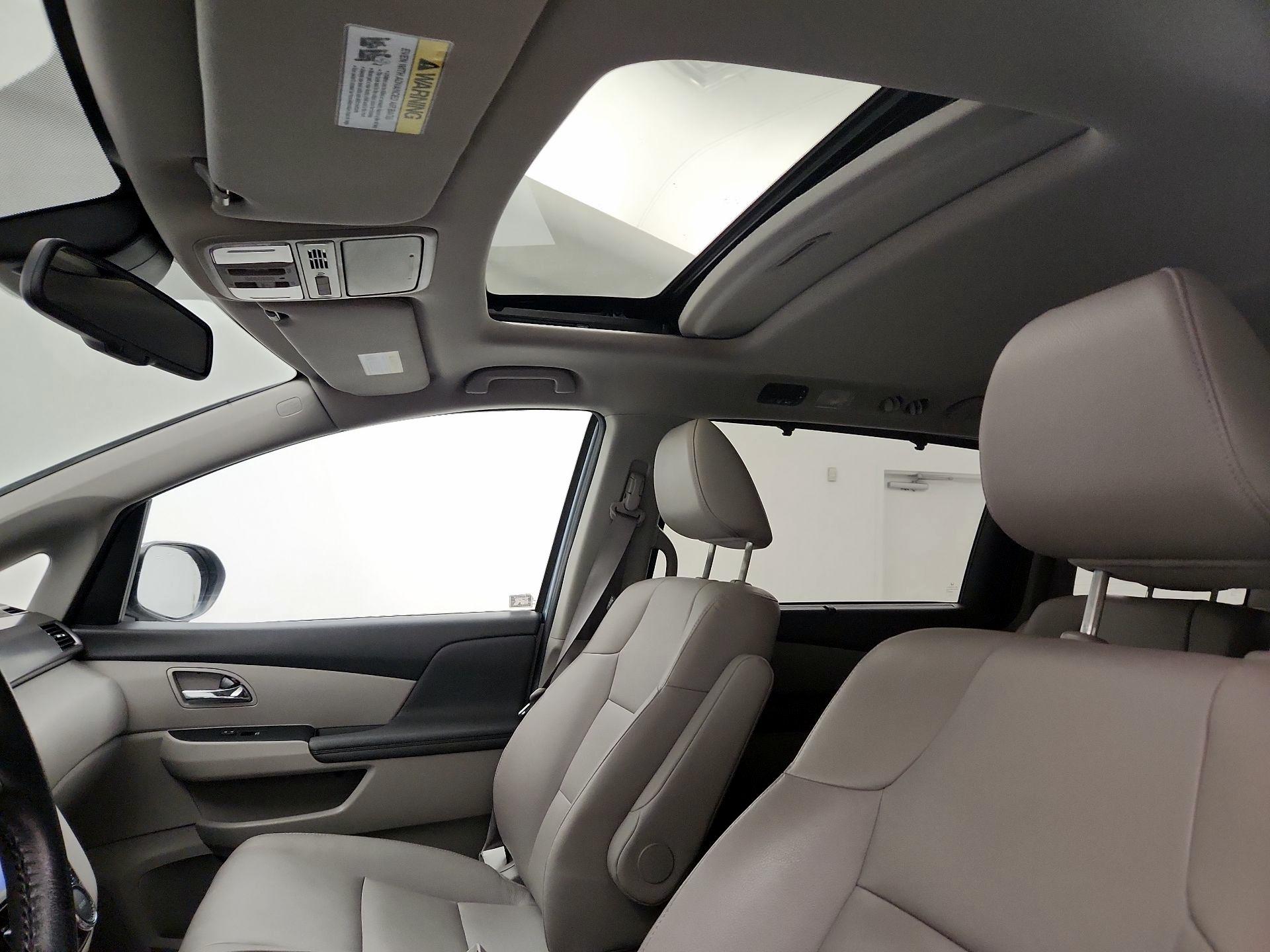 Thumbnail: 2014 Honda Odyssey - 19