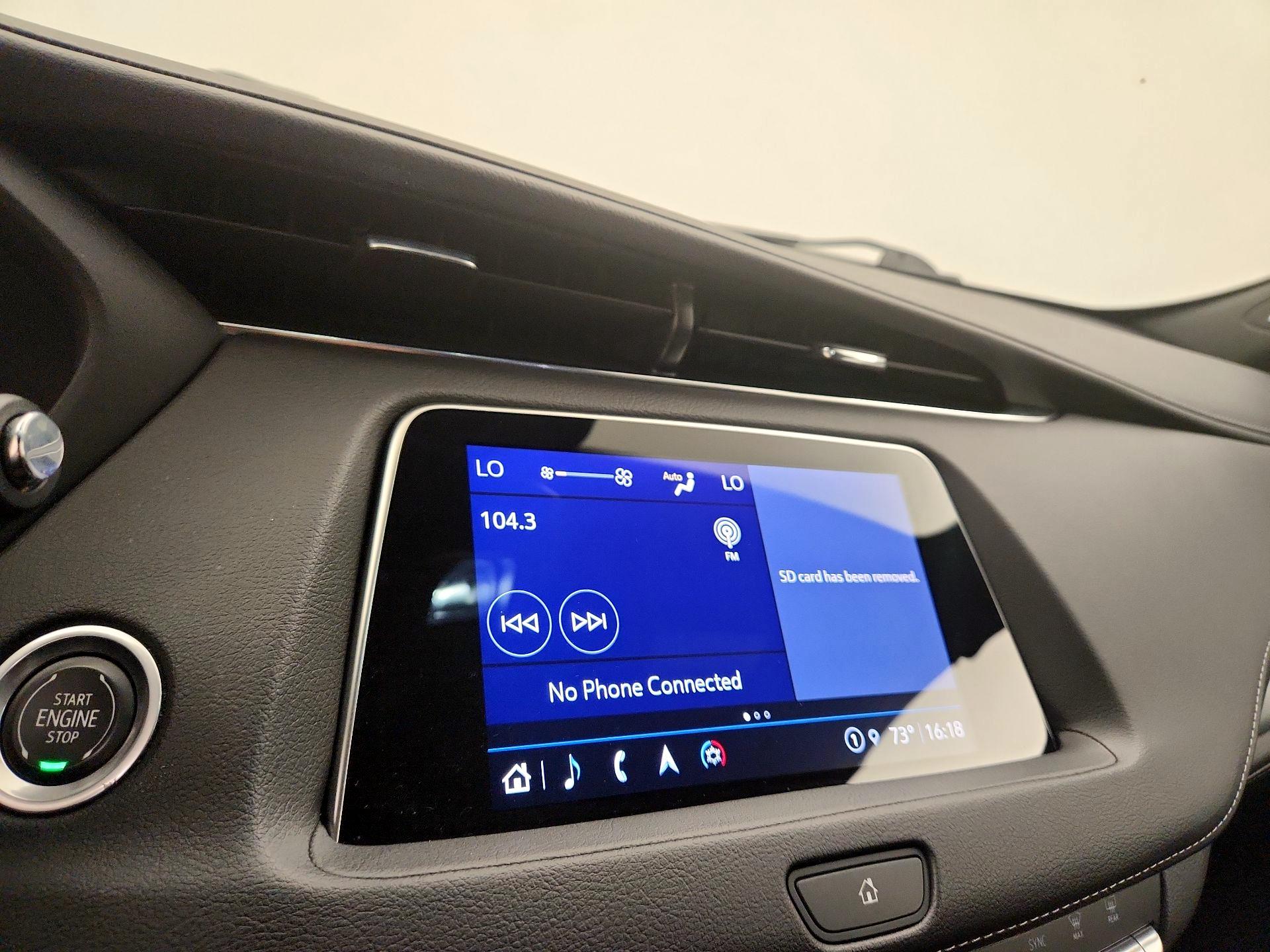 Thumbnail: 2023 Cadillac XT4 - 15