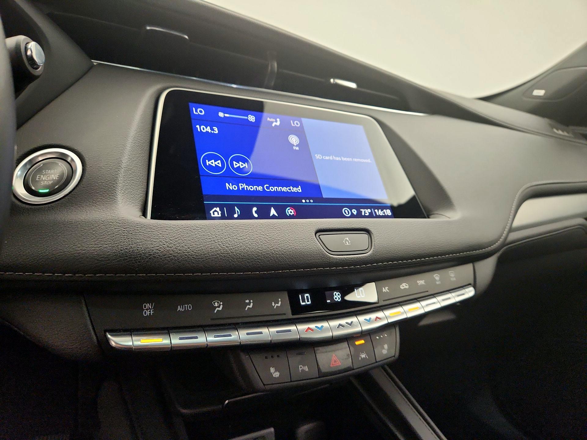 Thumbnail: 2023 Cadillac XT4 - 16
