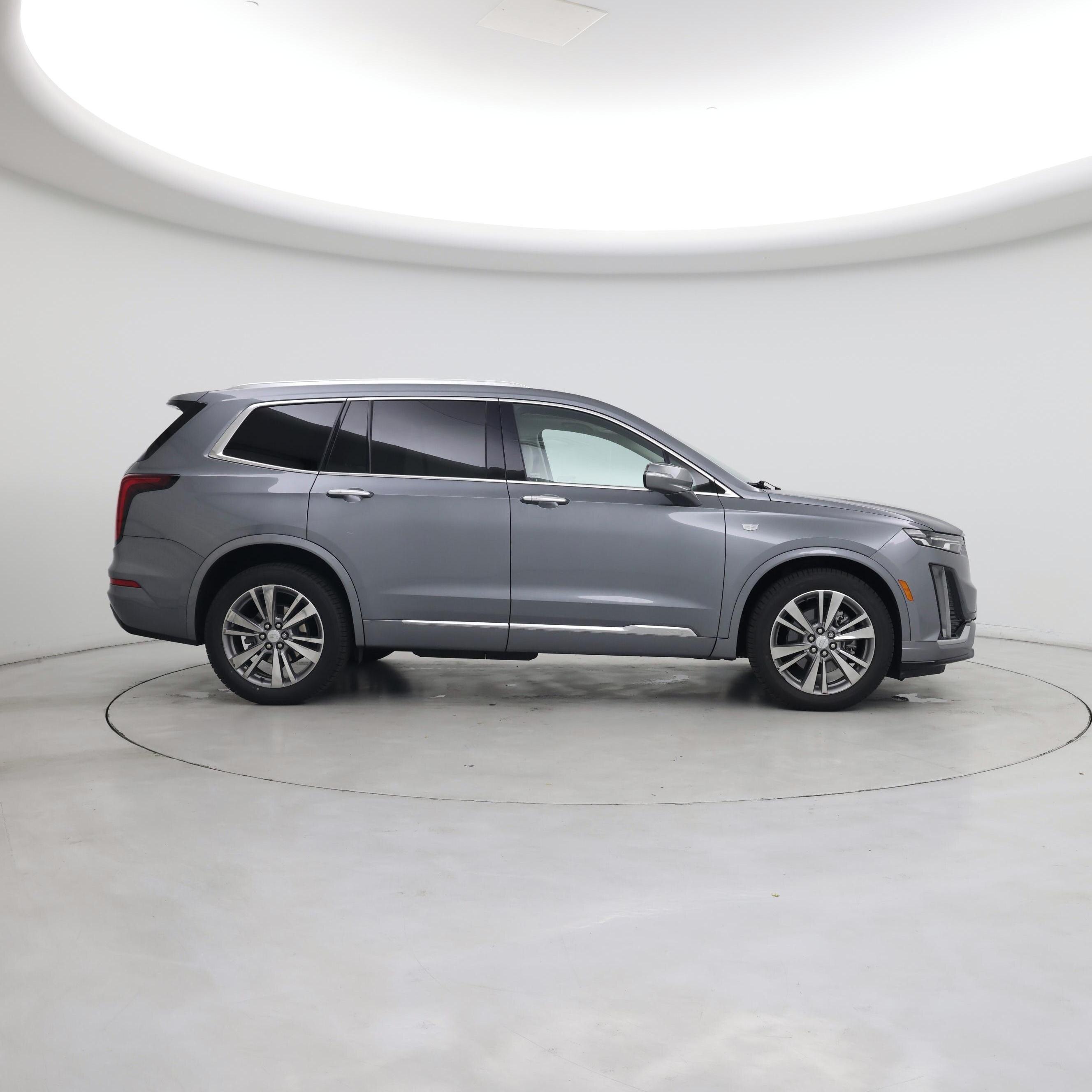 Thumbnail: 2022 Cadillac XT6 - 7