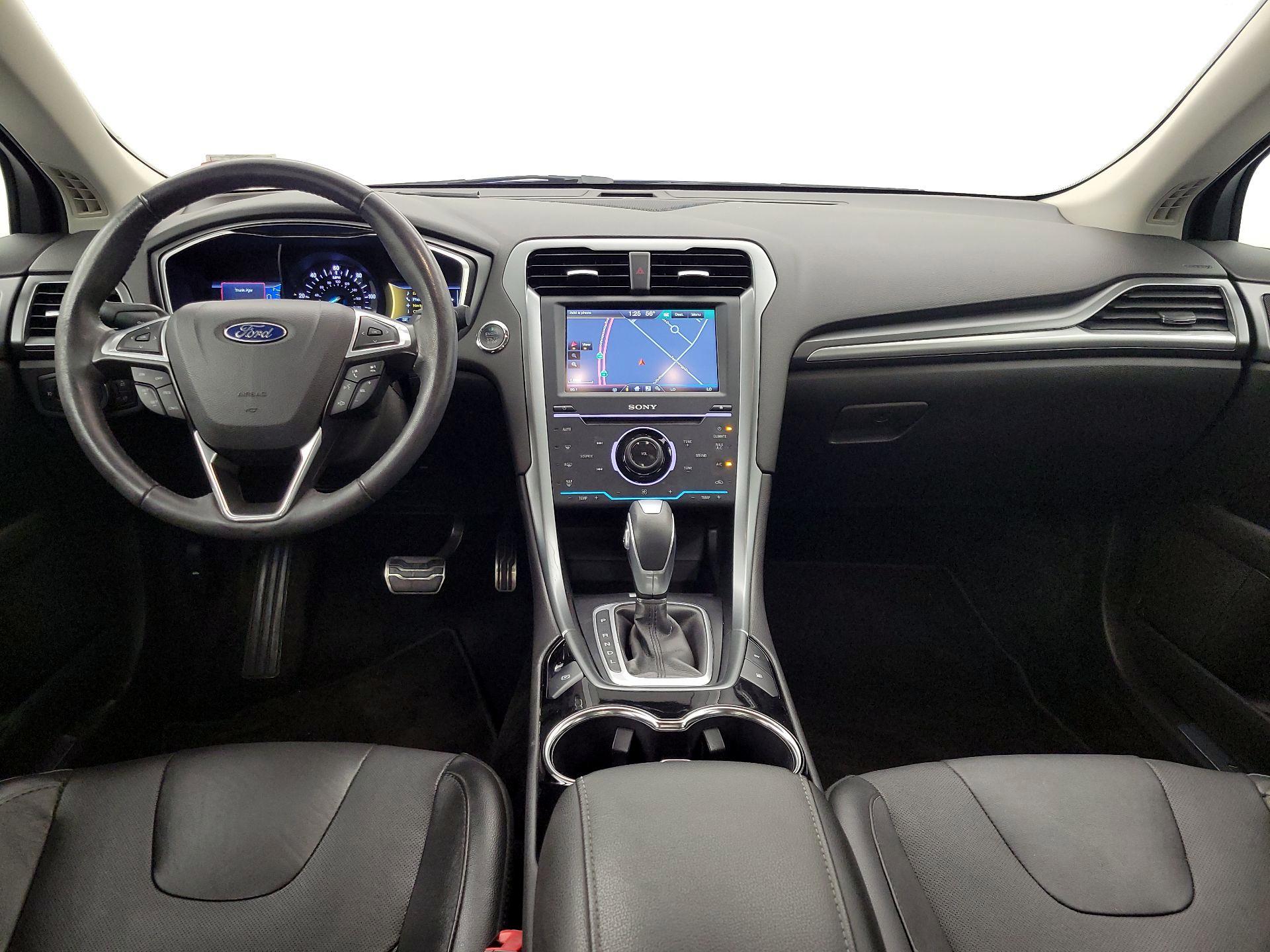 Thumbnail: 2015 Ford Fusion - 9