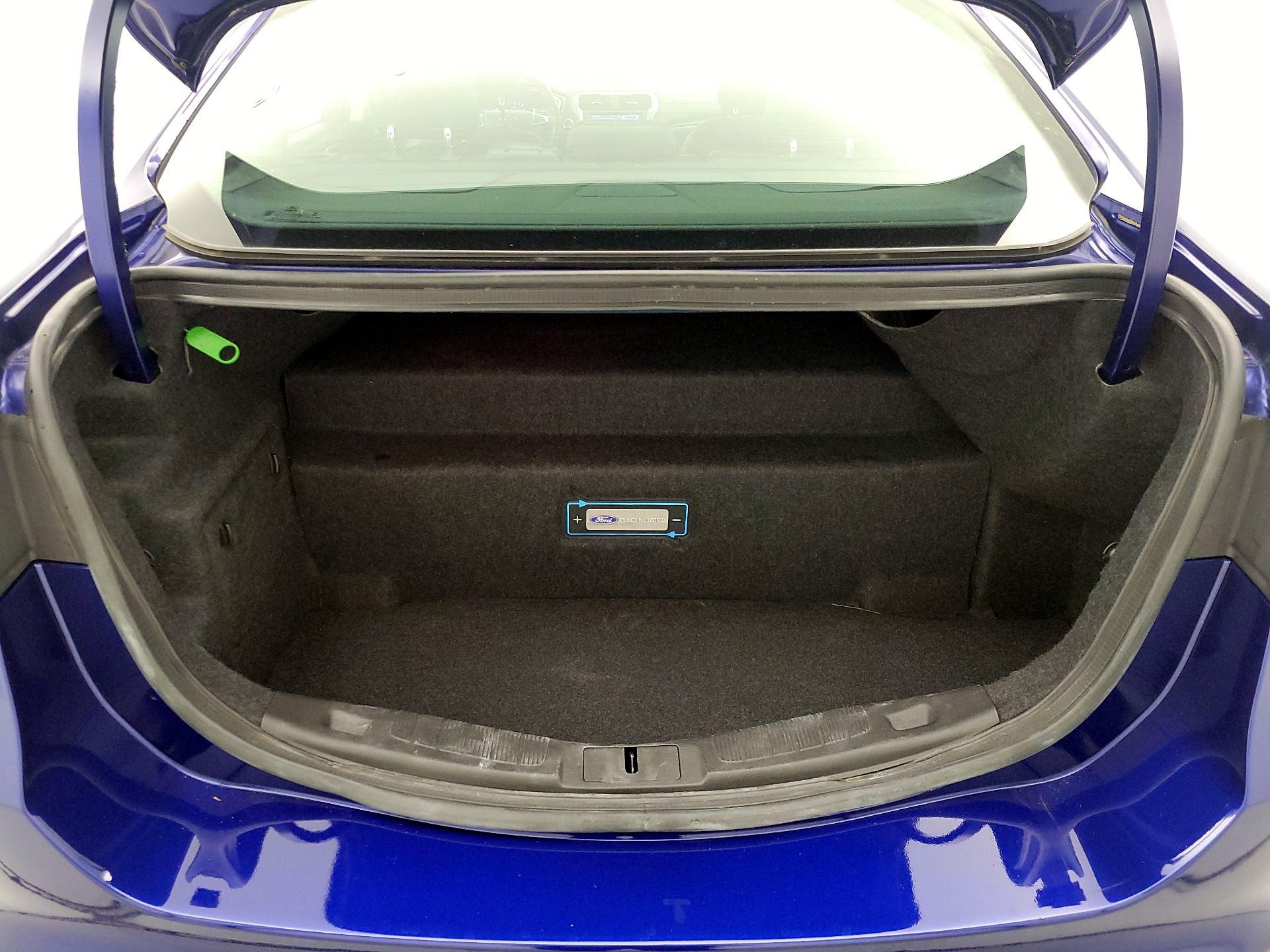 Thumbnail: 2015 Ford Fusion - 20