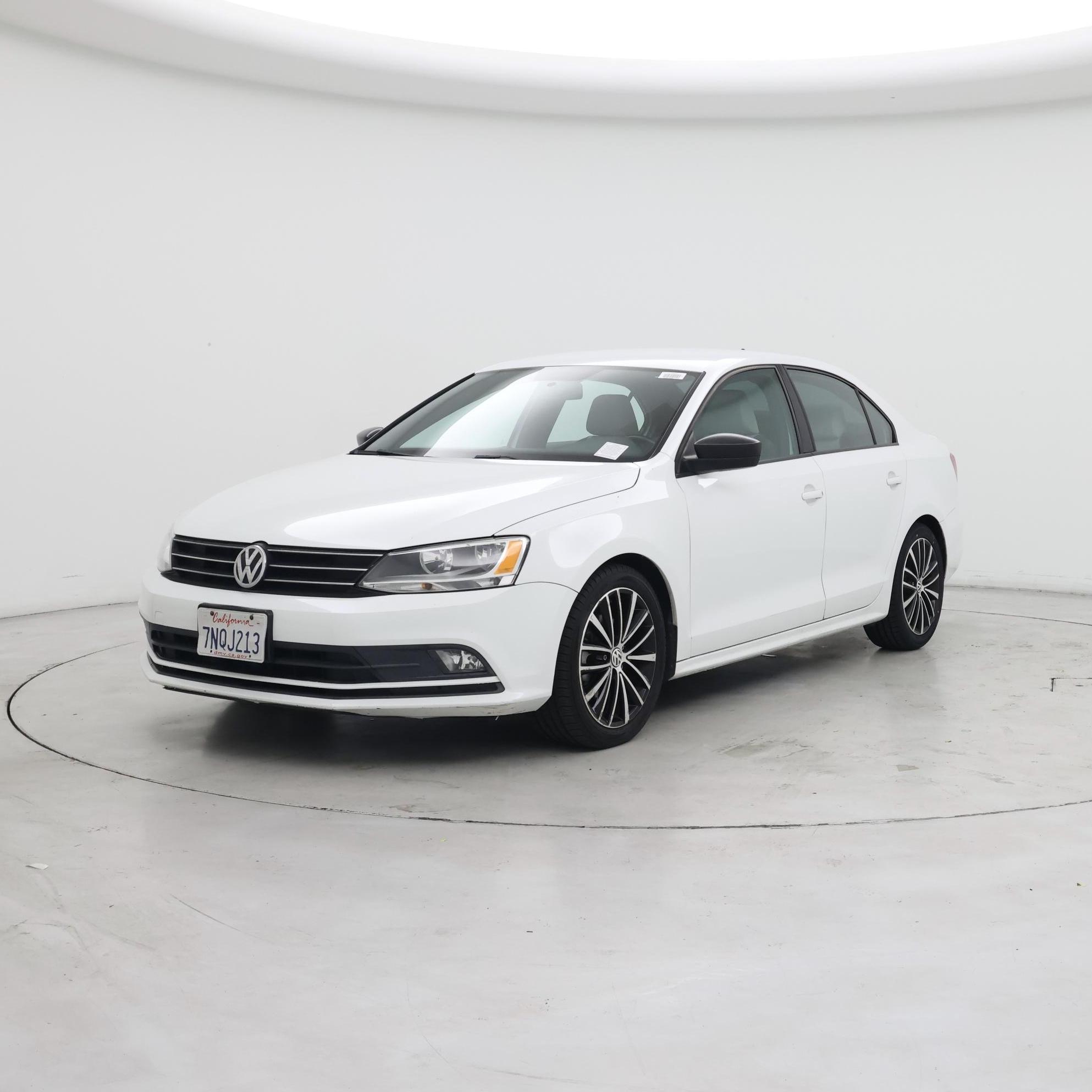 Thumbnail: 2016 Volkswagen Jetta - 4