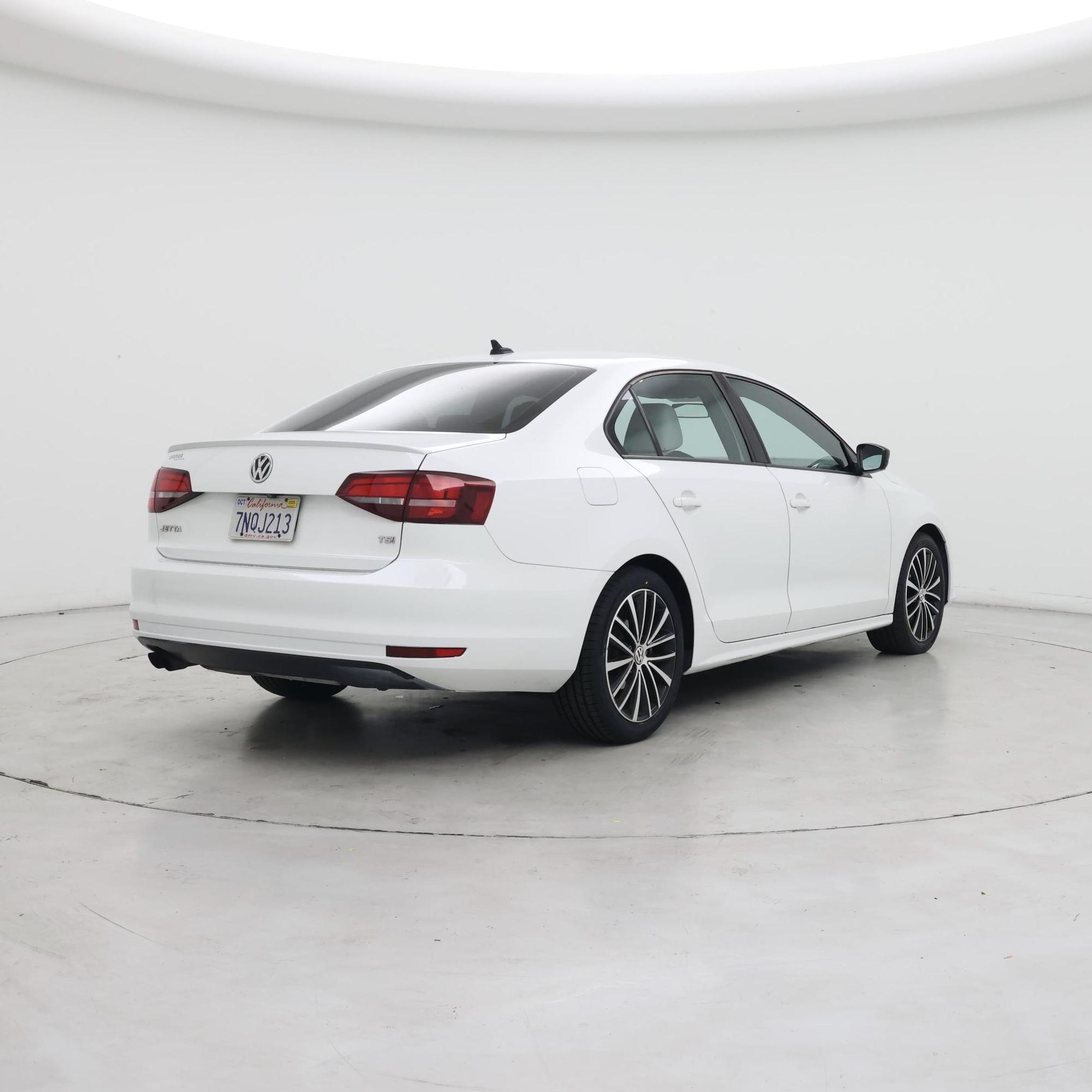 Thumbnail: 2016 Volkswagen Jetta - 8
