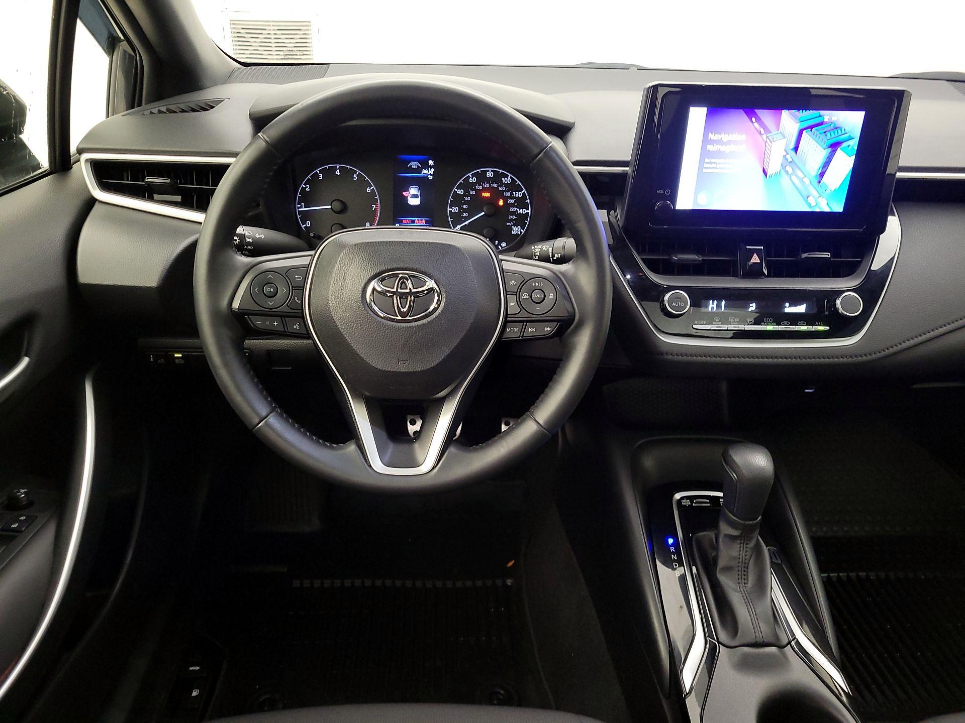 Thumbnail: 2023 Toyota Corolla - 10