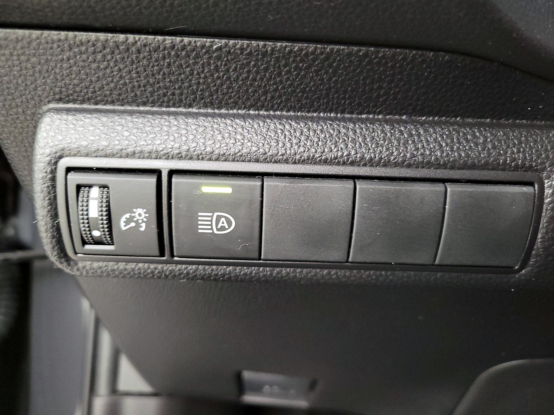 Thumbnail: 2023 Toyota Corolla - 13