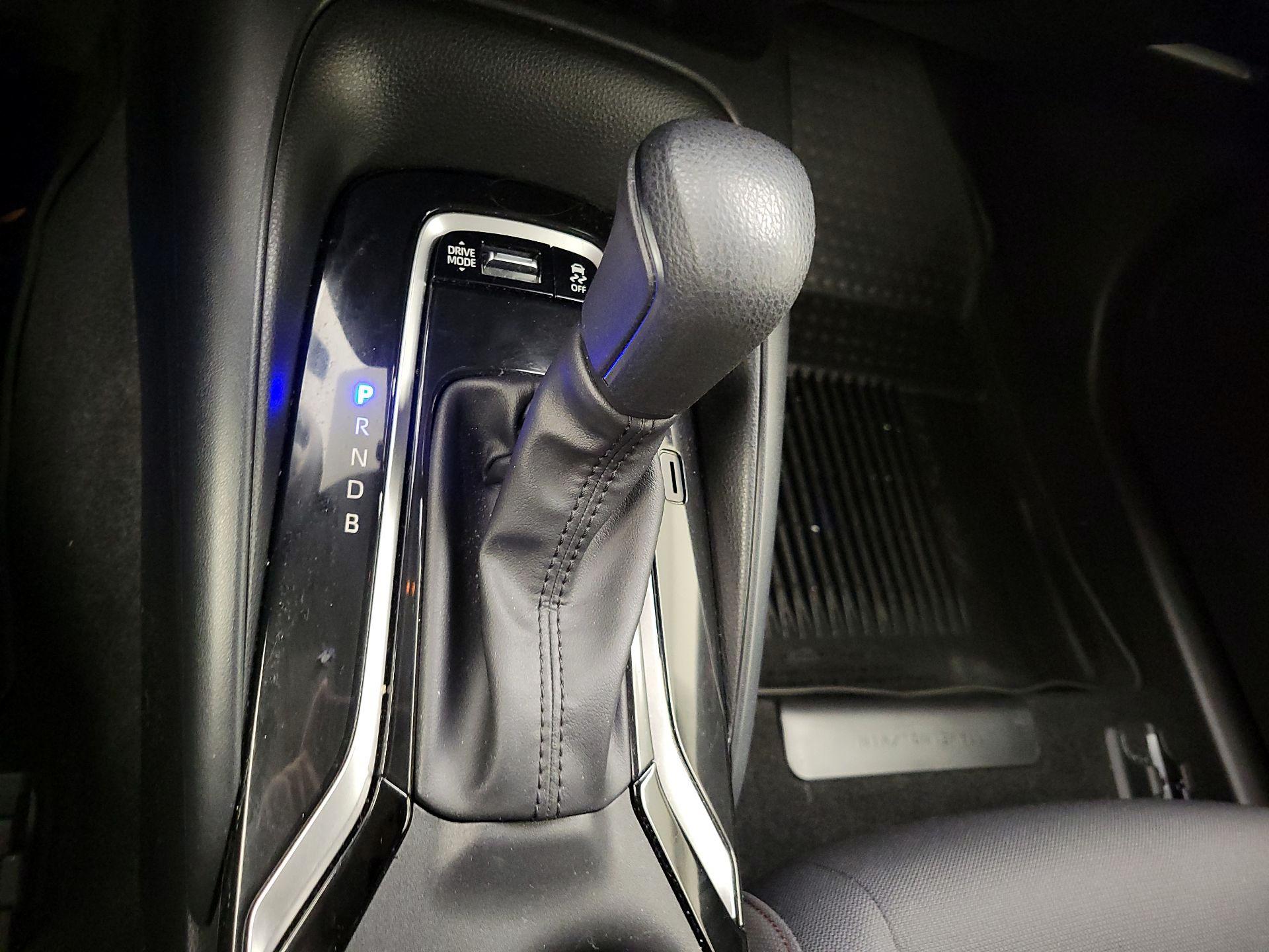 Thumbnail: 2023 Toyota Corolla - 18