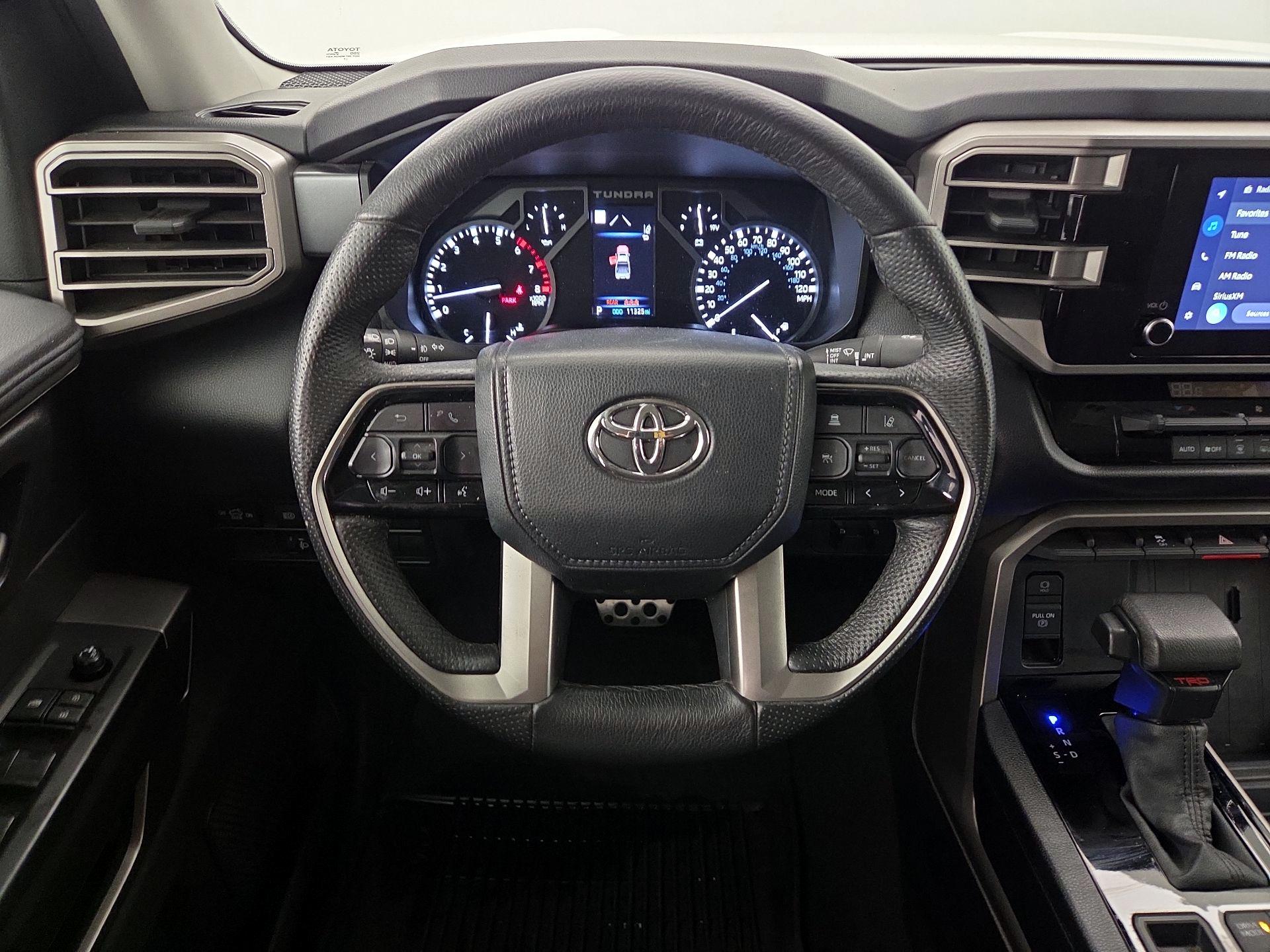 Thumbnail: 2024 Toyota Tundra - 10