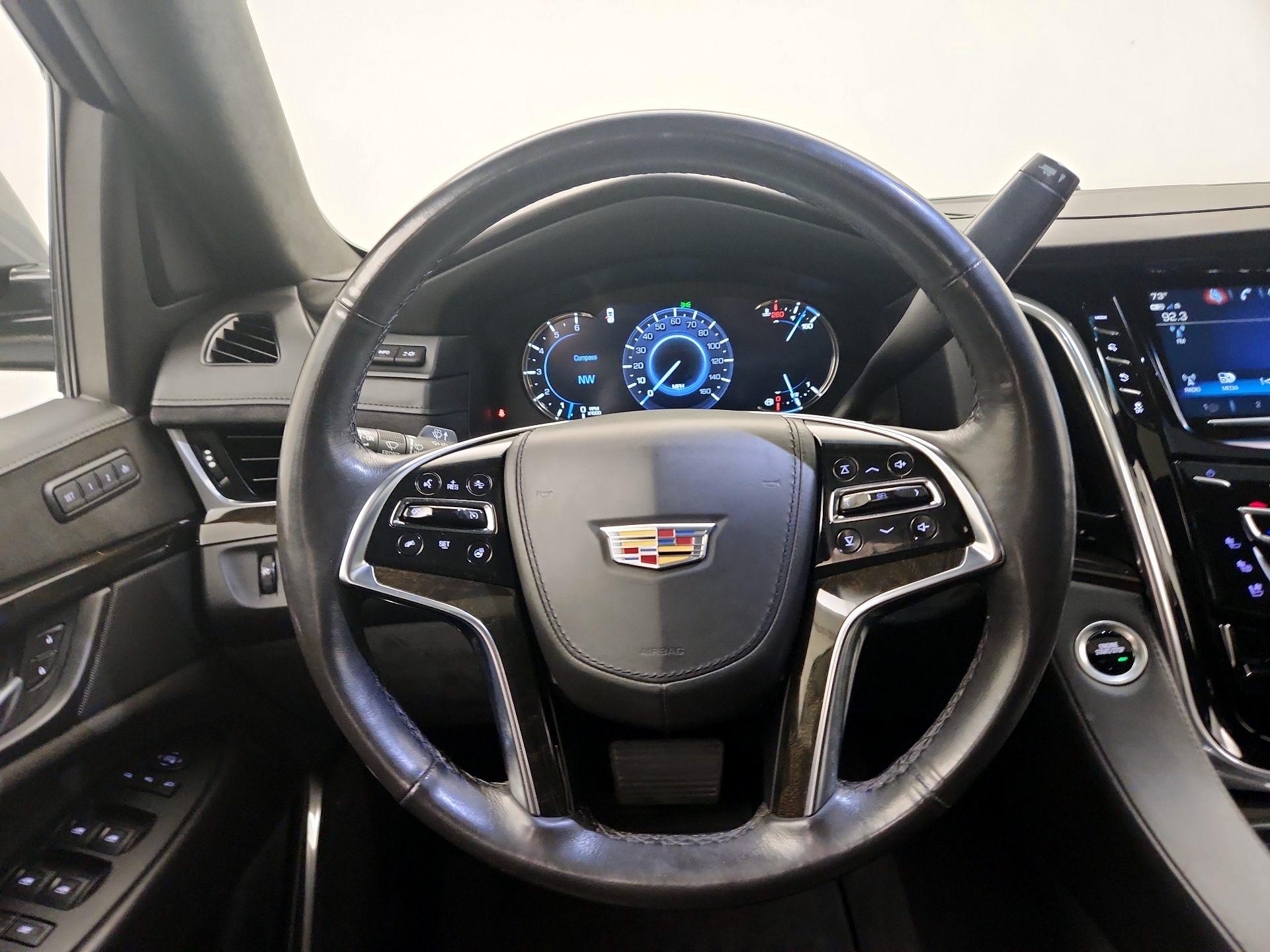 Thumbnail: 2018 Cadillac Escalade - 10