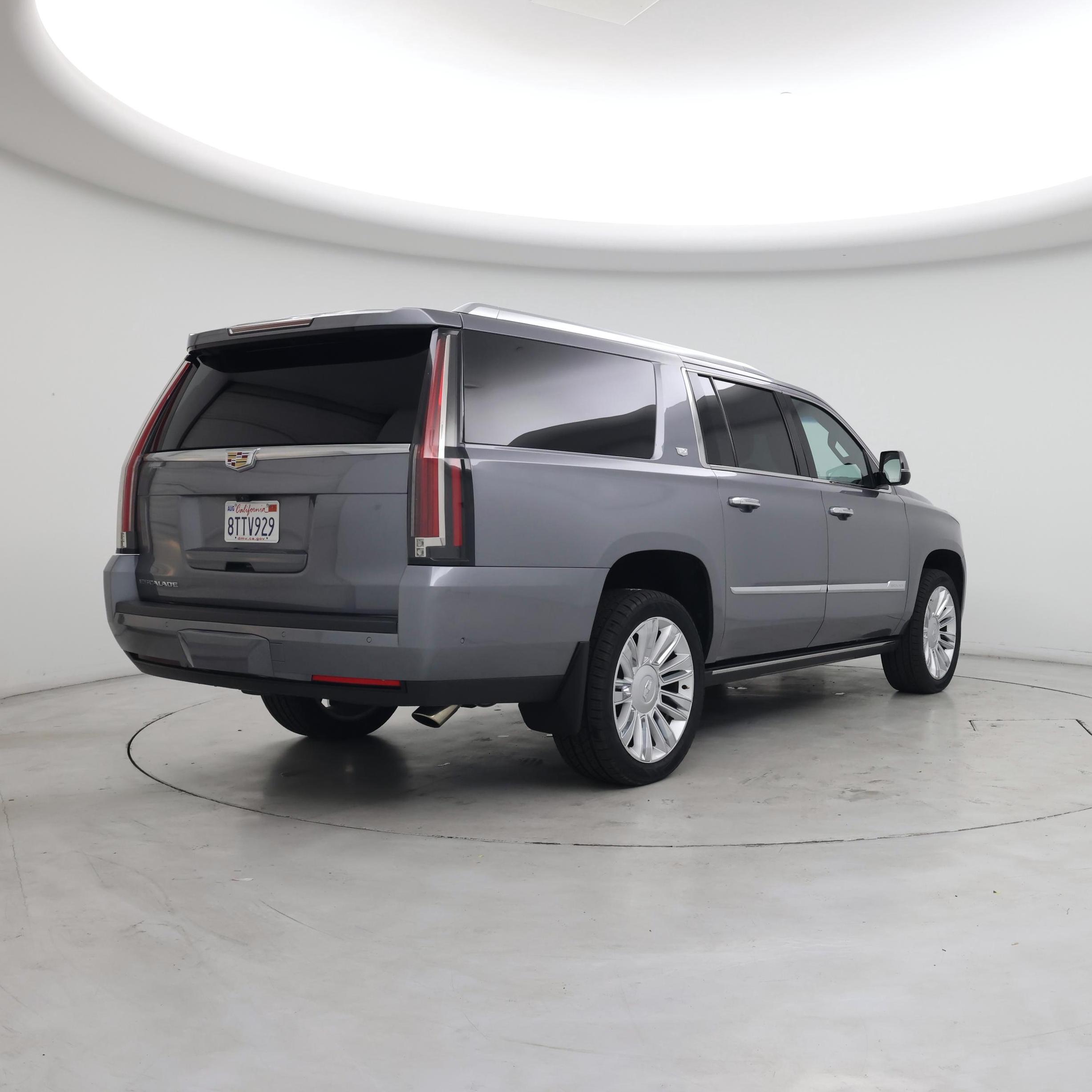 Thumbnail: 2018 Cadillac Escalade - 8