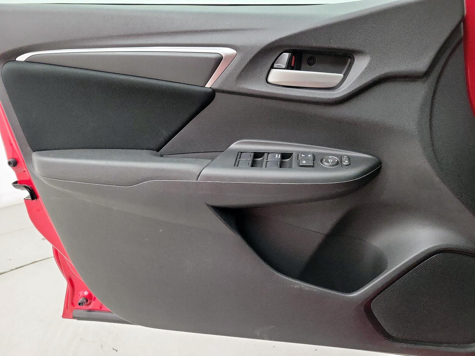 Thumbnail: 2015 Honda Fit - 12