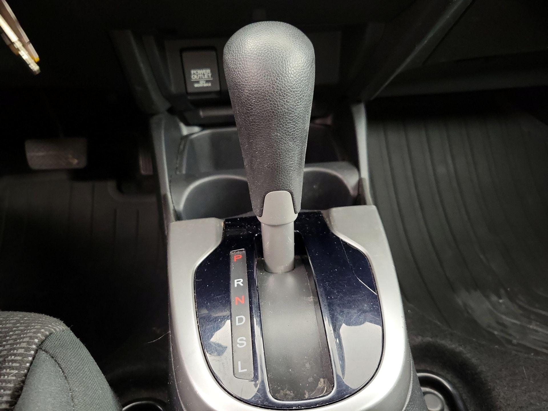 Thumbnail: 2015 Honda Fit - 17