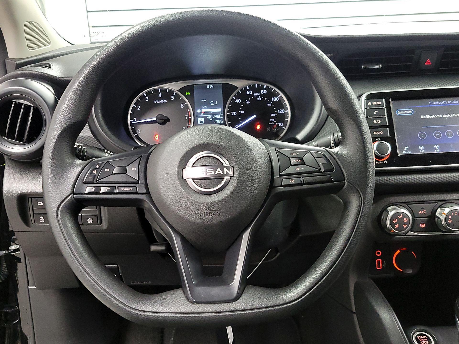Thumbnail: 2024 Nissan Kicks - 10