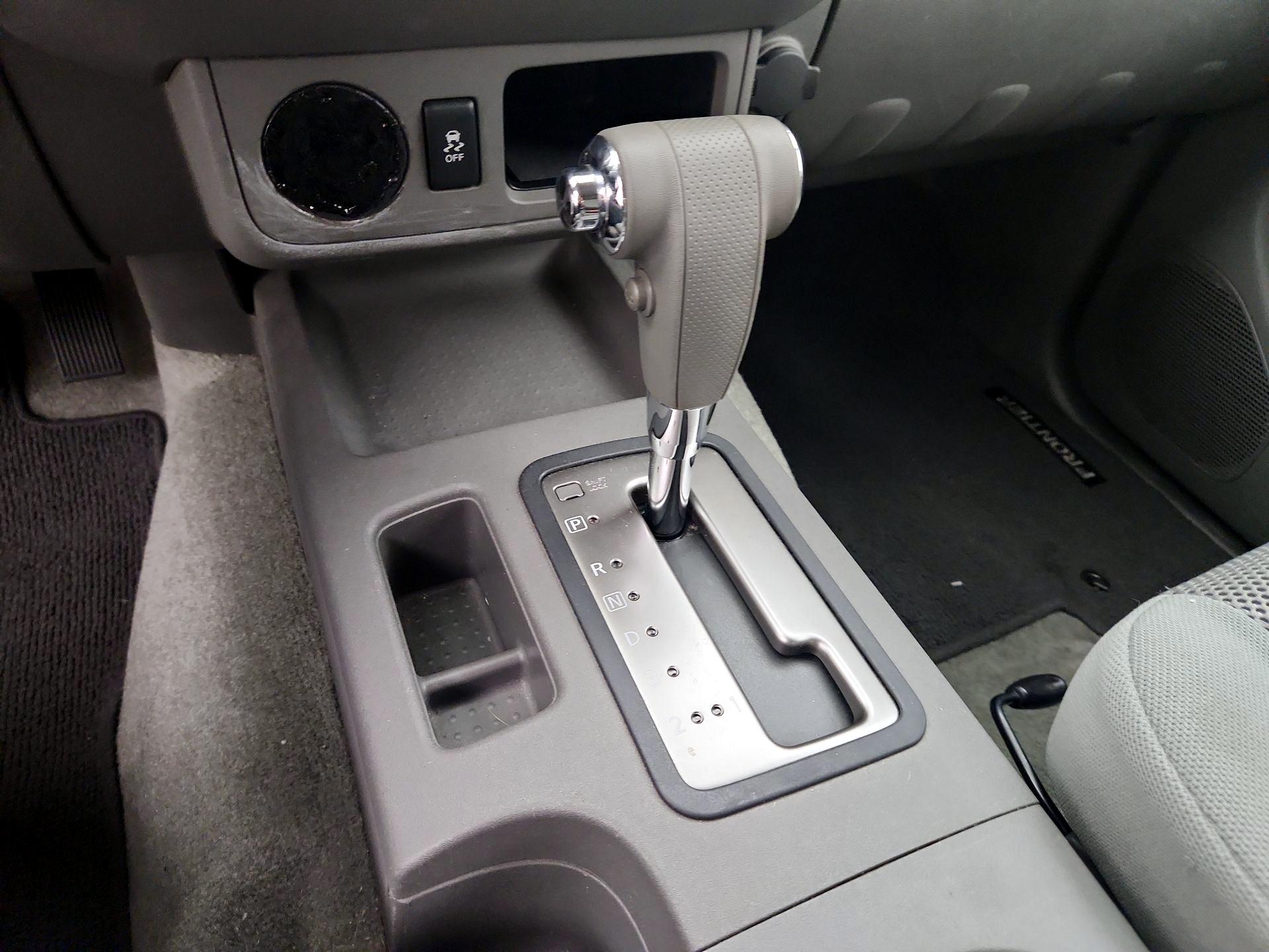 Thumbnail: 2014 Nissan Frontier - 16