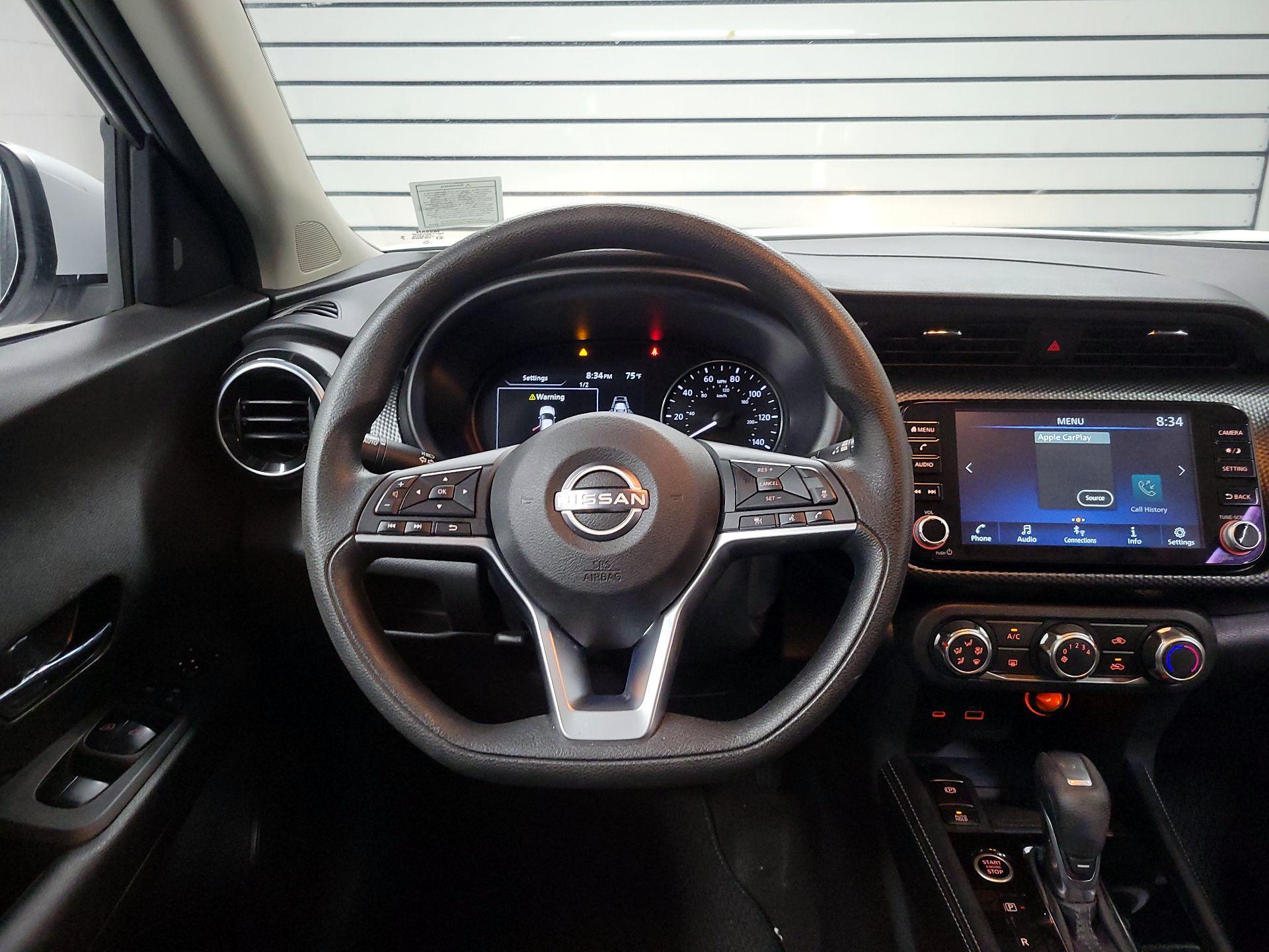 Thumbnail: 2023 Nissan Kicks - 10