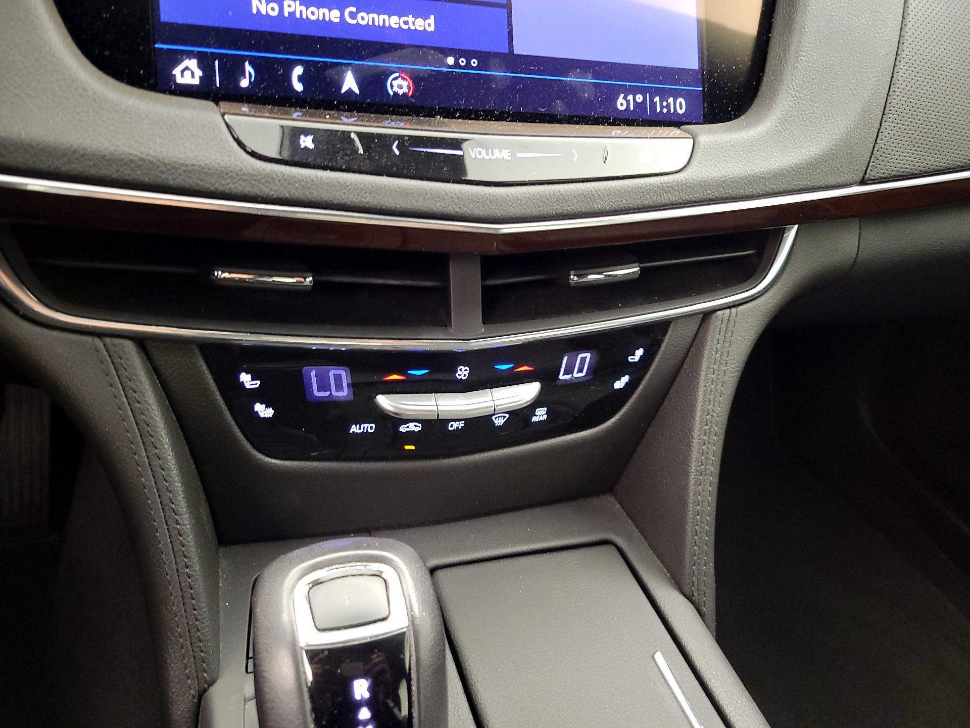 Thumbnail: 2020 Cadillac CT6 - 15