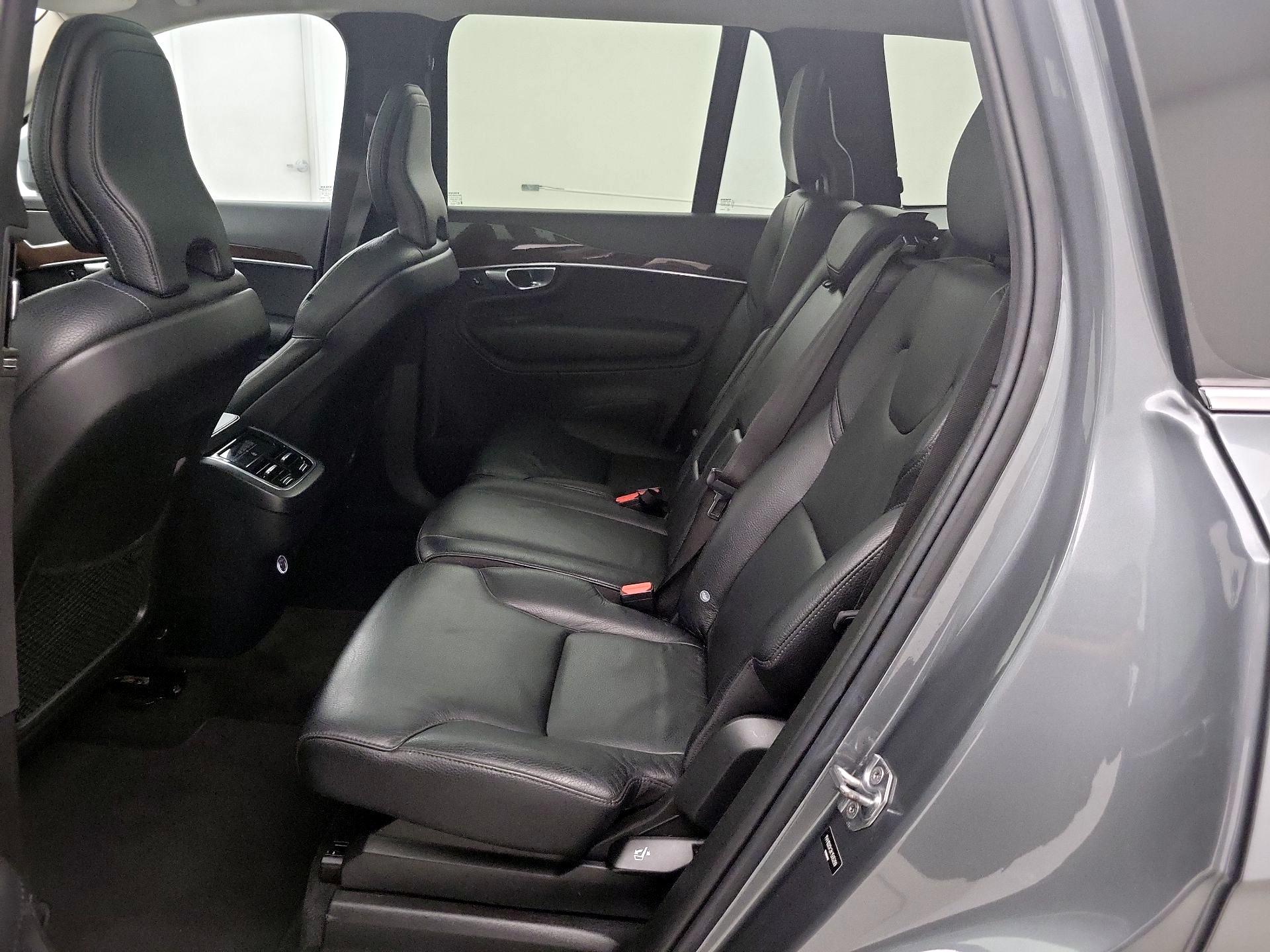 Thumbnail: 2019 Volvo XC90 - 20