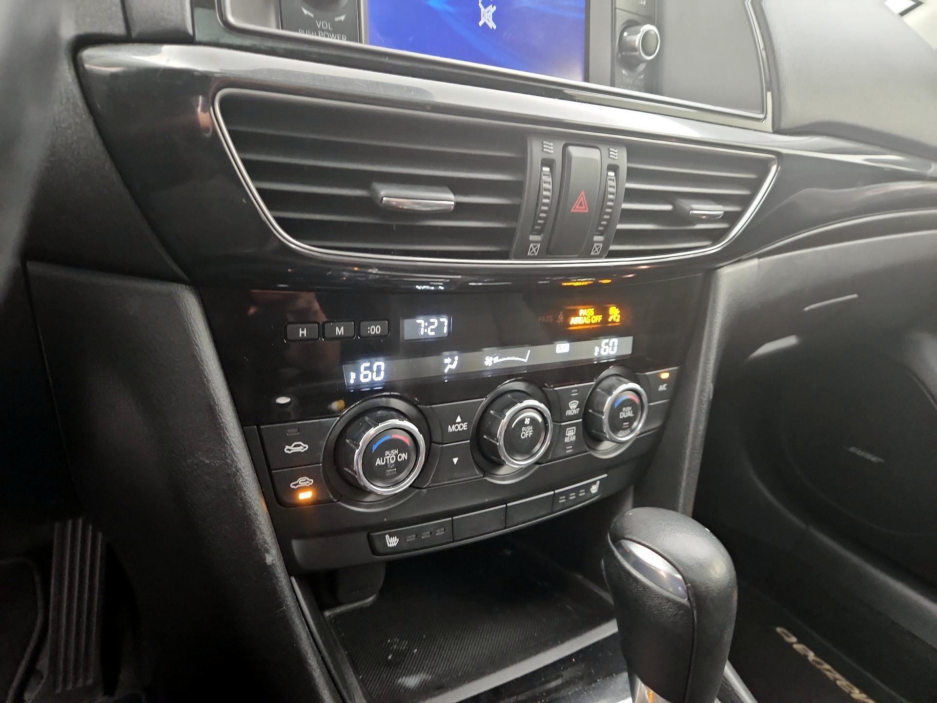 Thumbnail: 2015 Mazda Mazda6 - 16