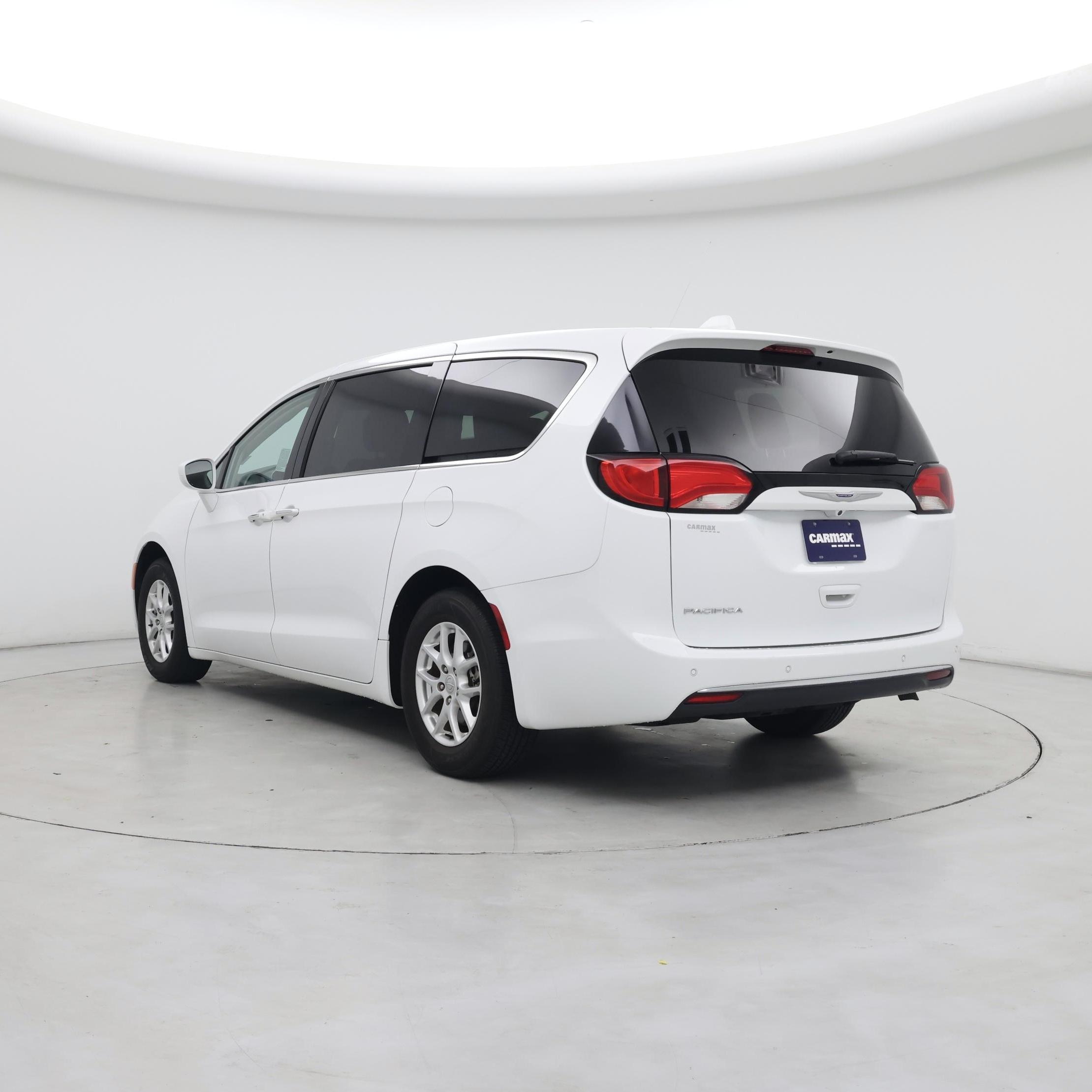 Thumbnail: 2020 Chrysler Pacifica - 2