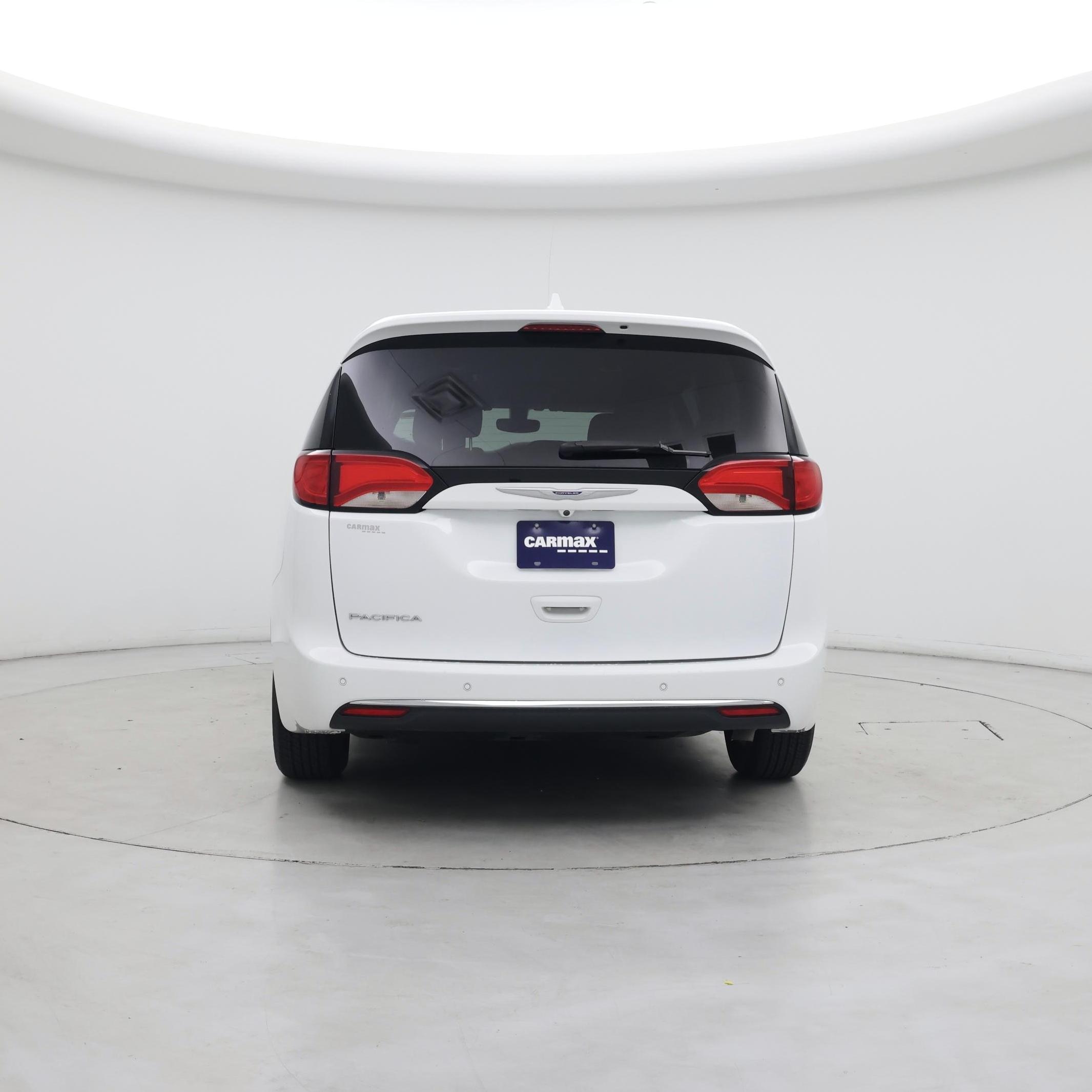 Thumbnail: 2020 Chrysler Pacifica - 6