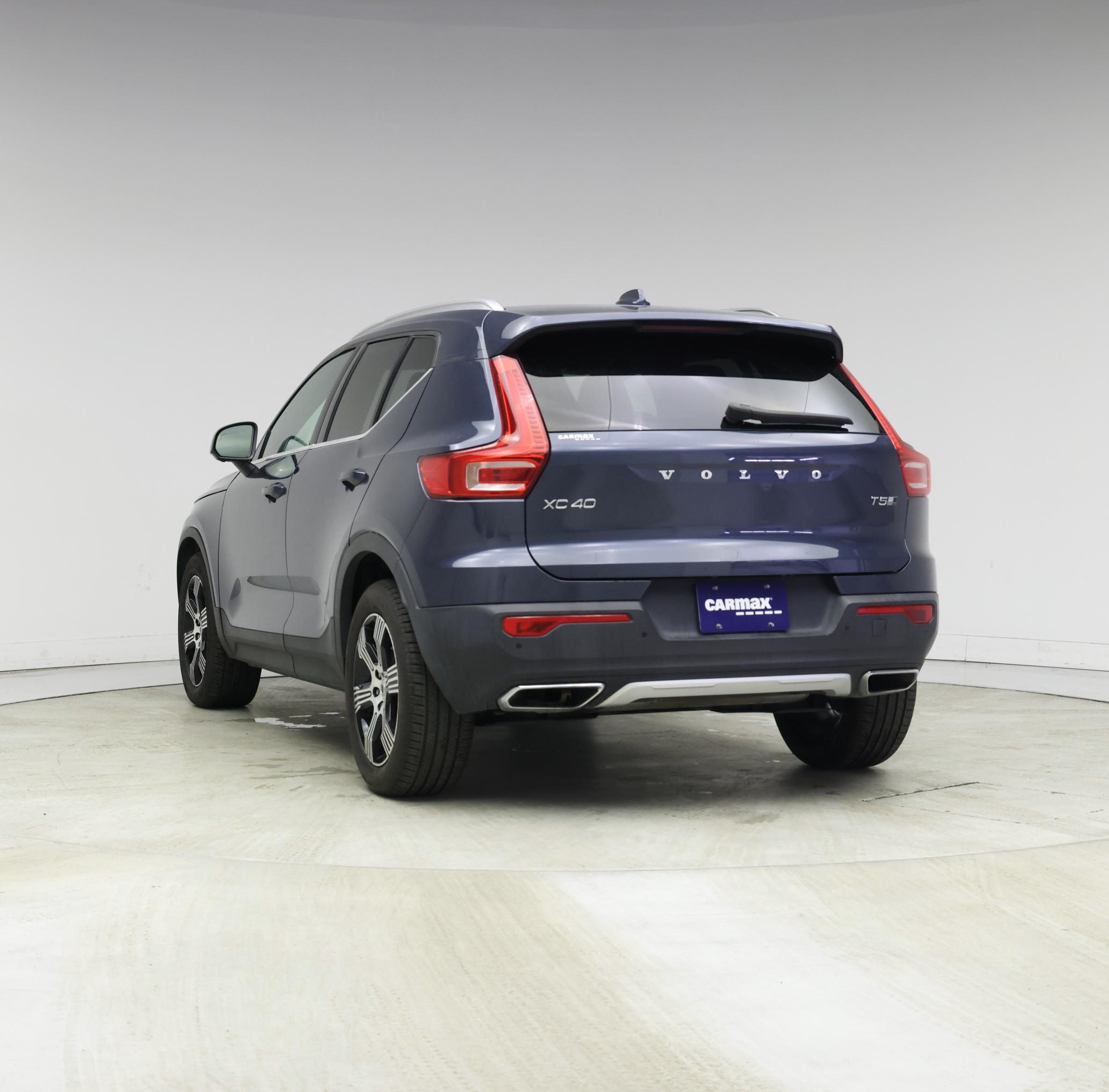 Thumbnail: 2020 Volvo XC40 - 2