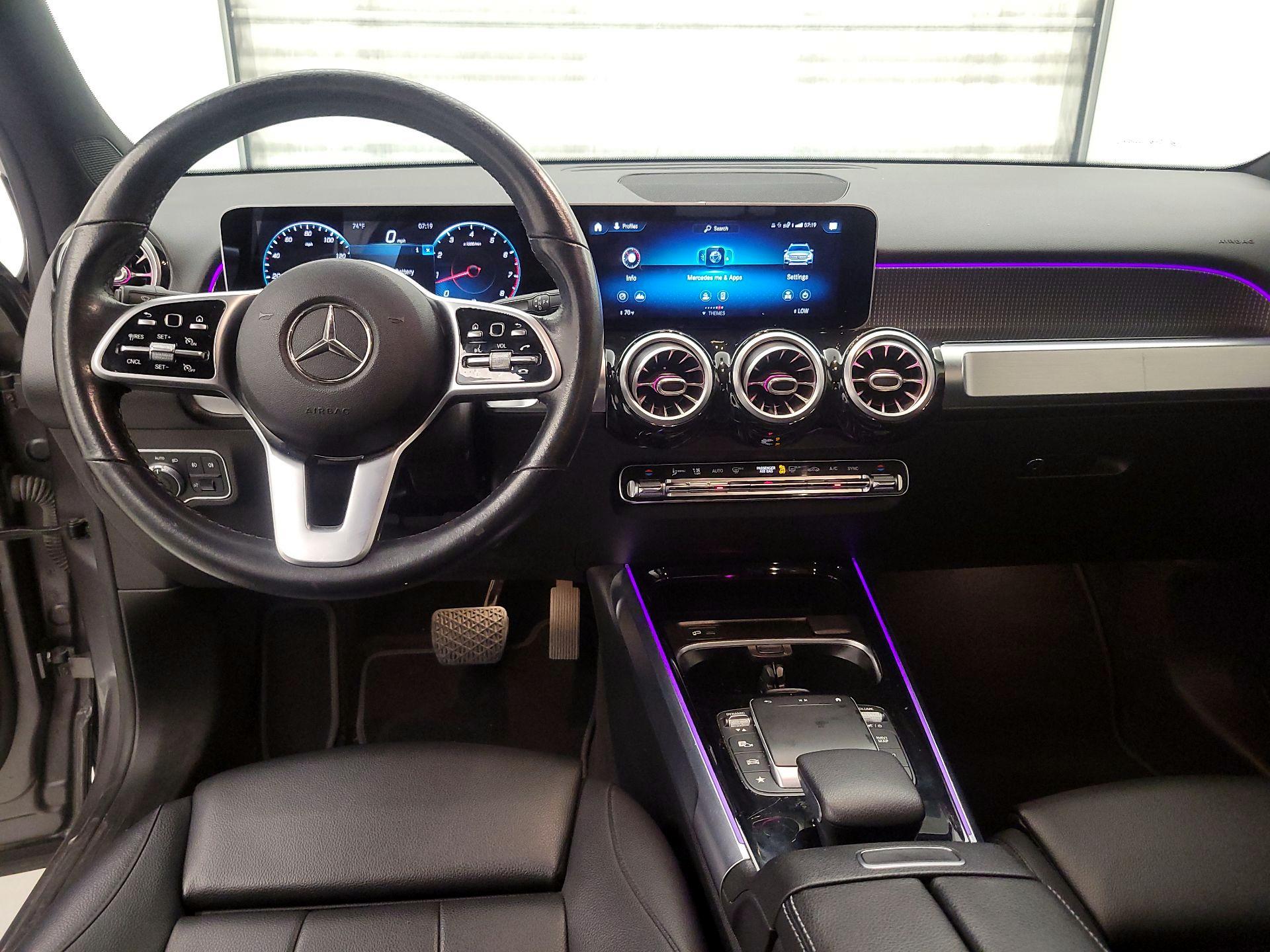 Thumbnail: 2021 Mercedes-Benz GLB - 9