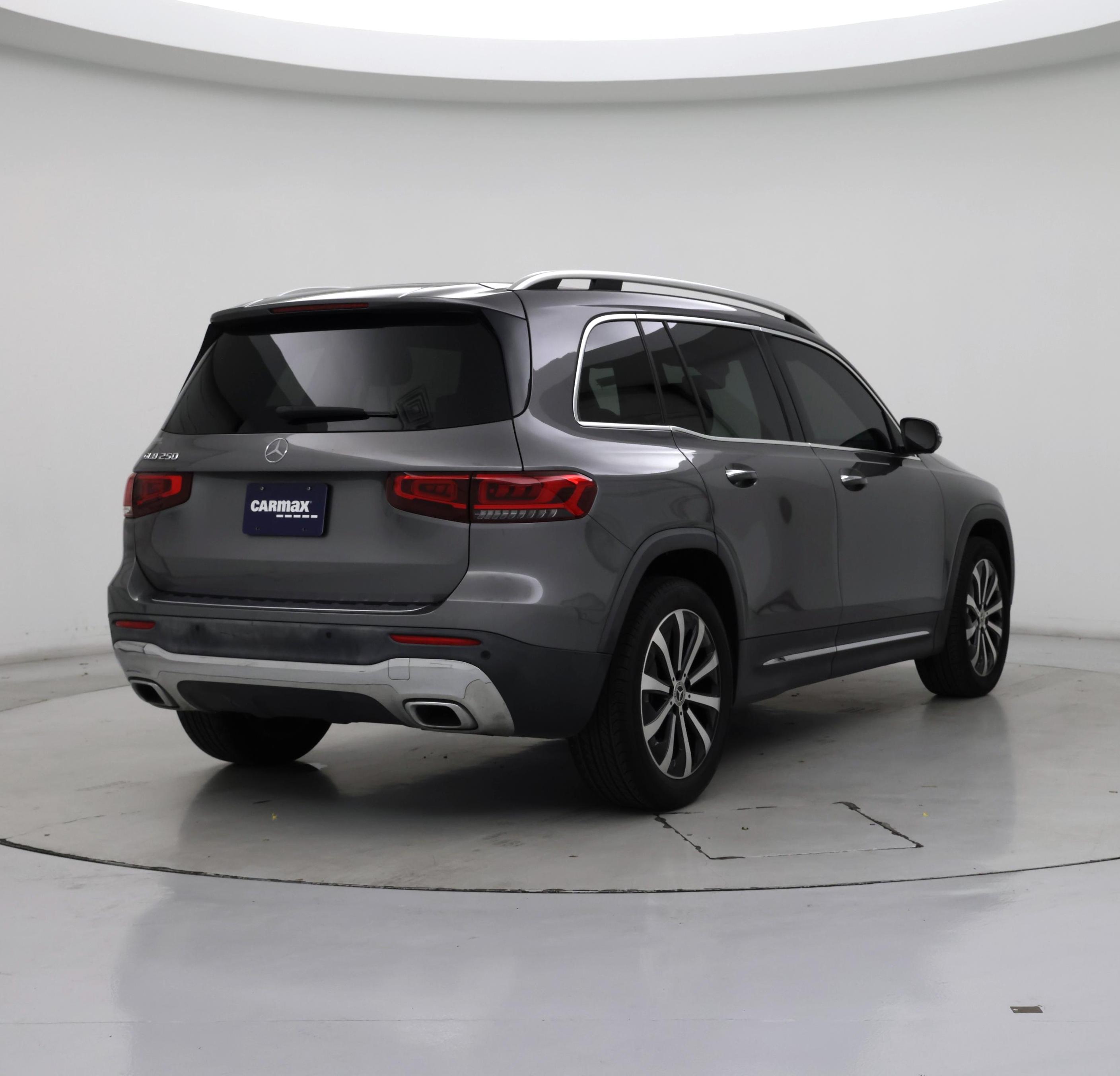 Thumbnail: 2021 Mercedes-Benz GLB - 8