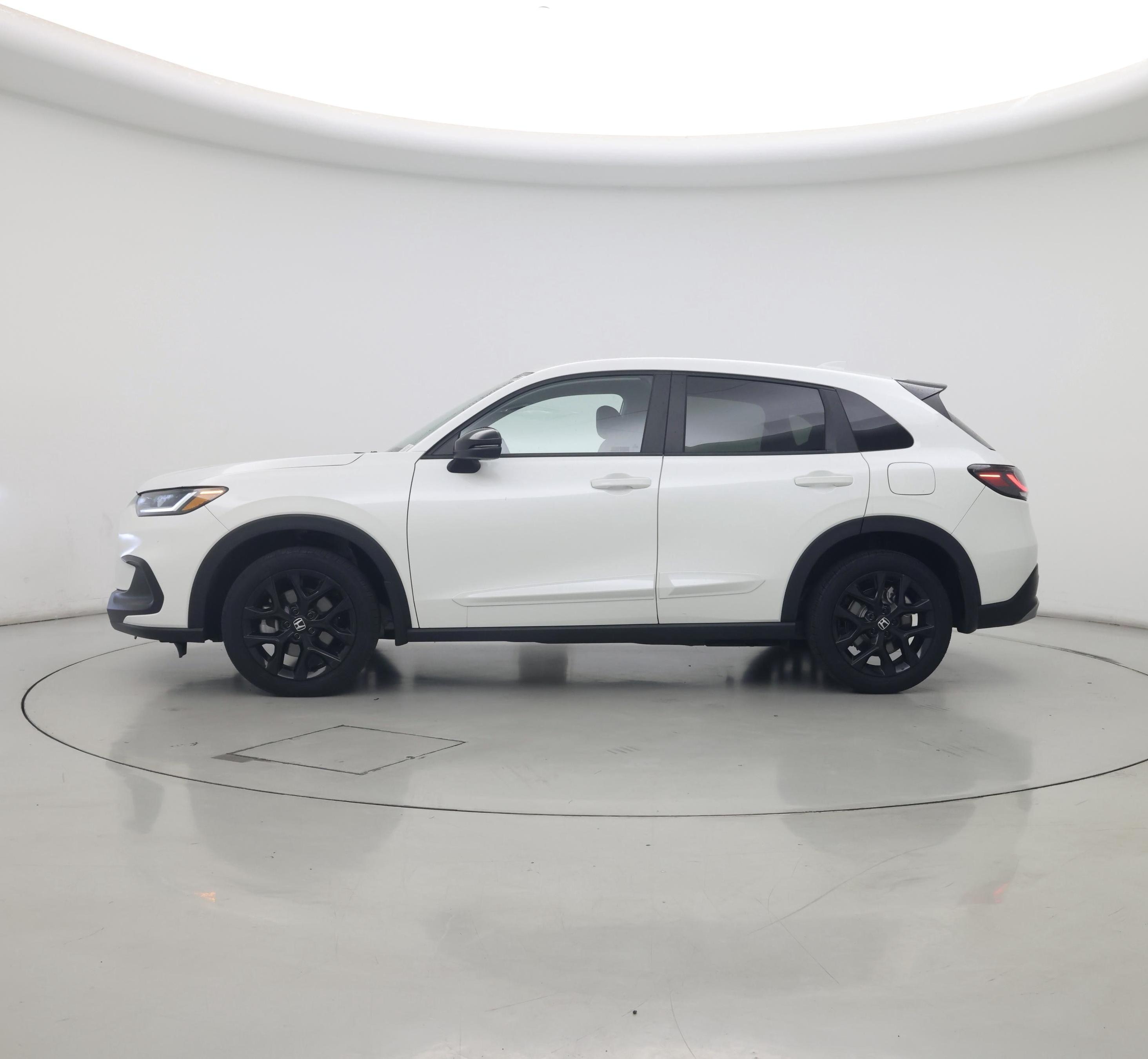 Thumbnail: 2023 Honda HR-V - 3