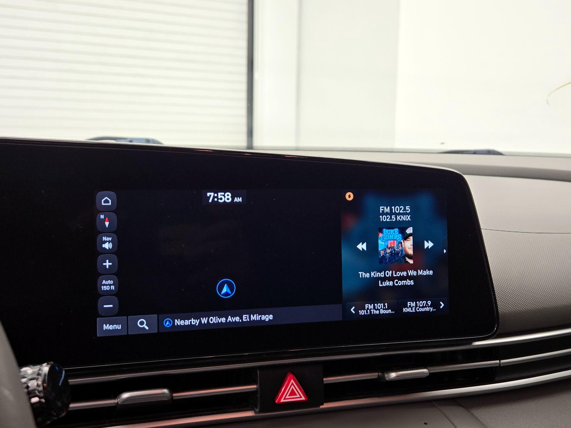 Thumbnail: 2023 Hyundai Elantra - 14