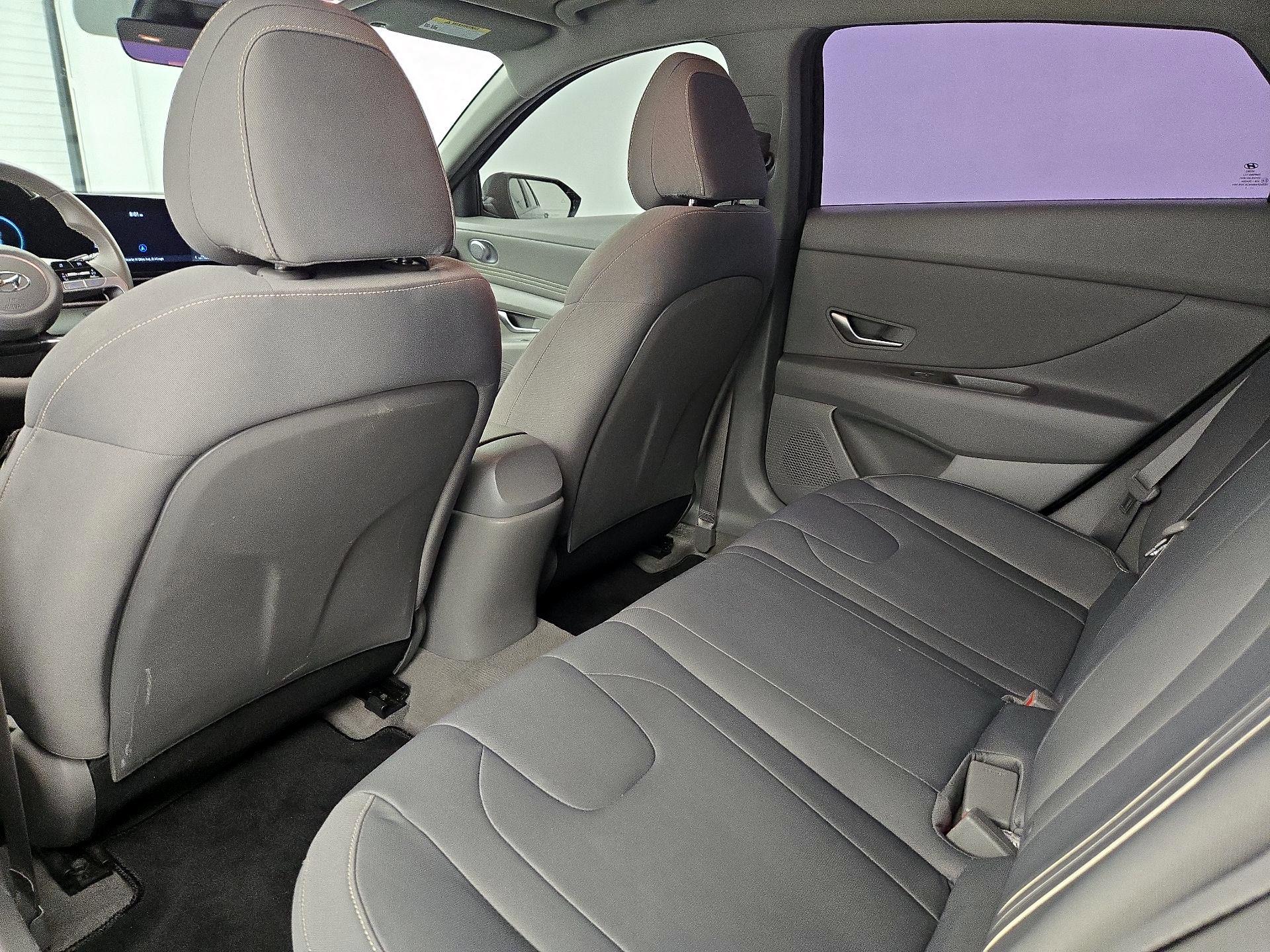 Thumbnail: 2023 Hyundai Elantra - 20