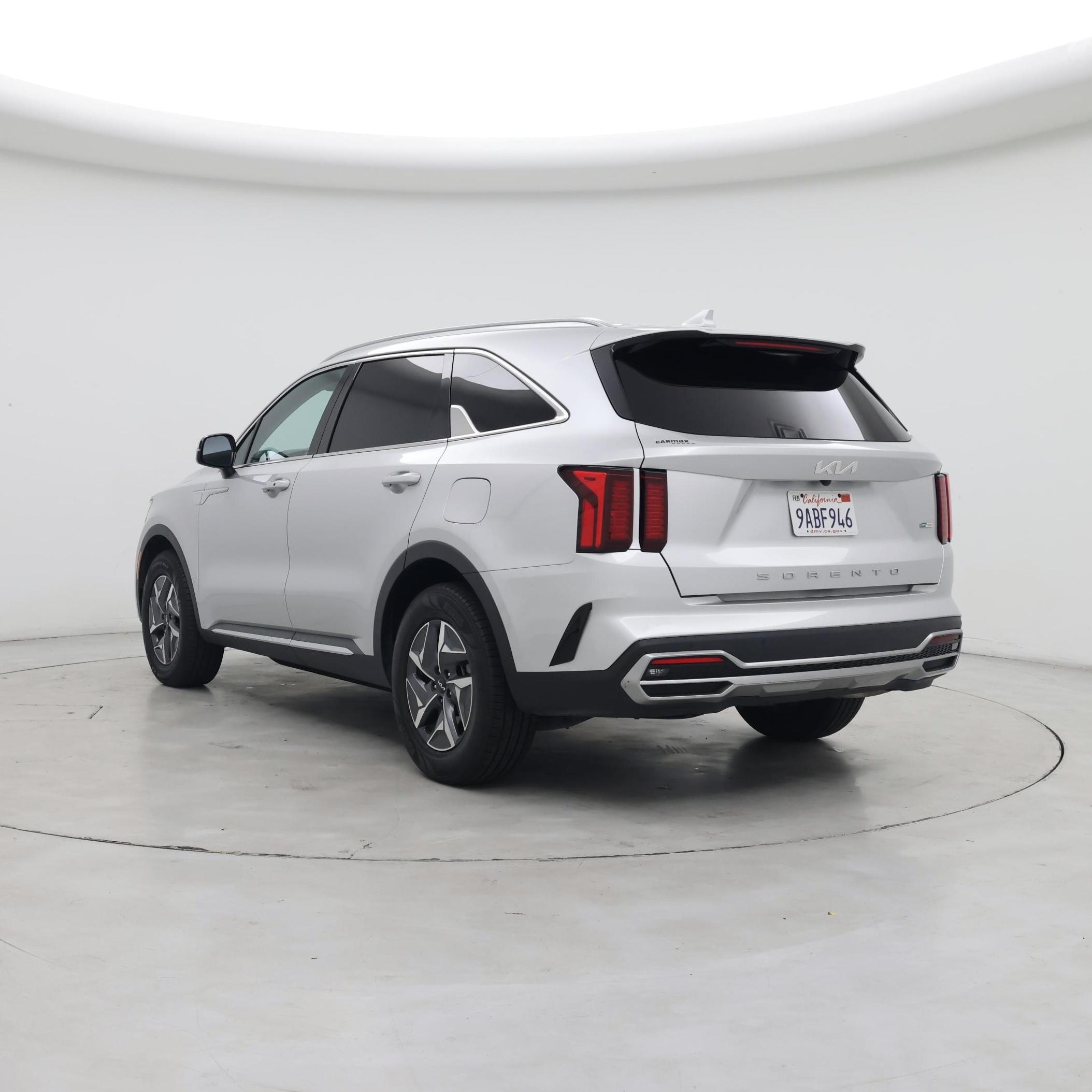 Thumbnail: 2022 Kia Sorento - 2