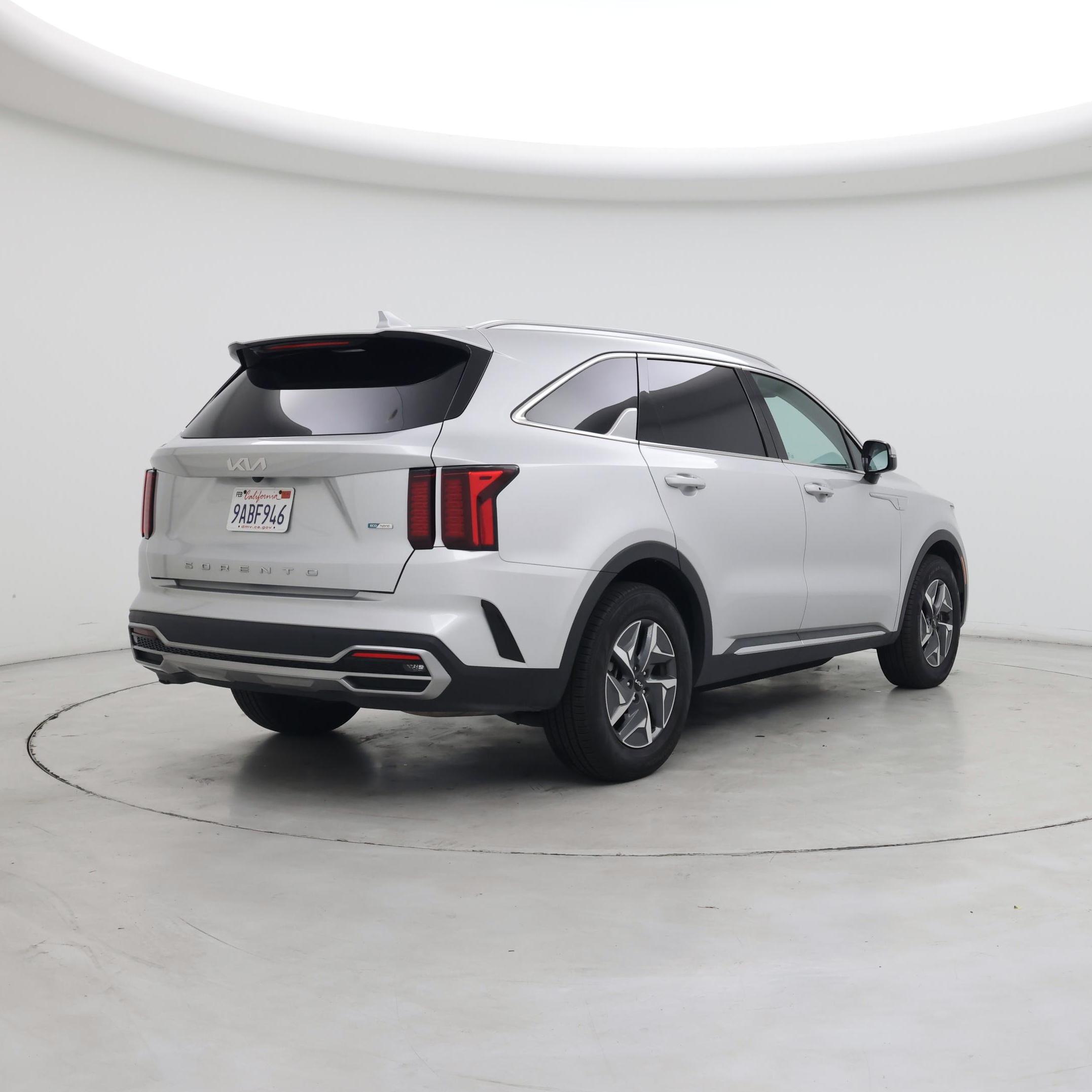 Thumbnail: 2022 Kia Sorento - 8