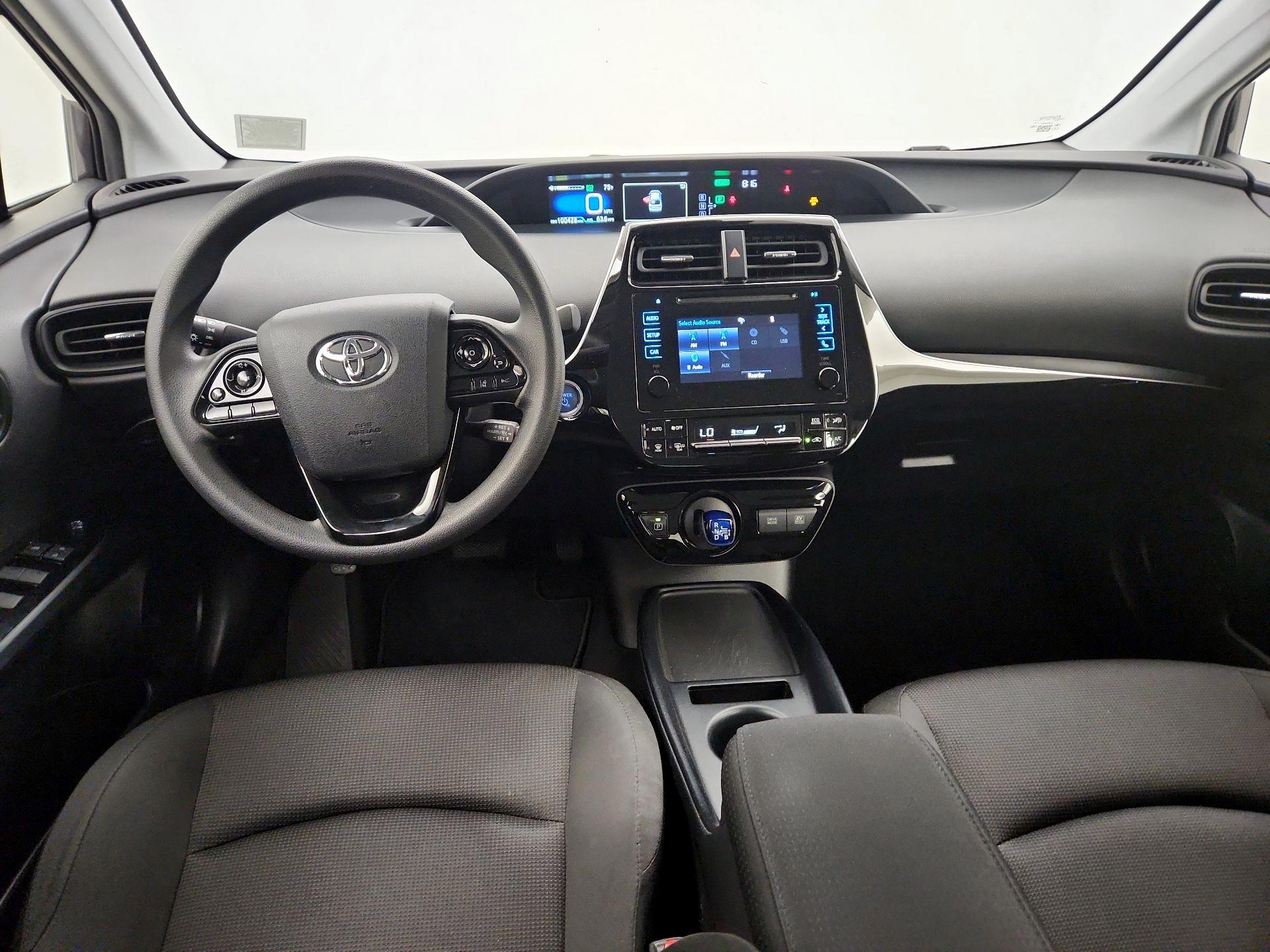 Thumbnail: 2019 Toyota Prius - 9