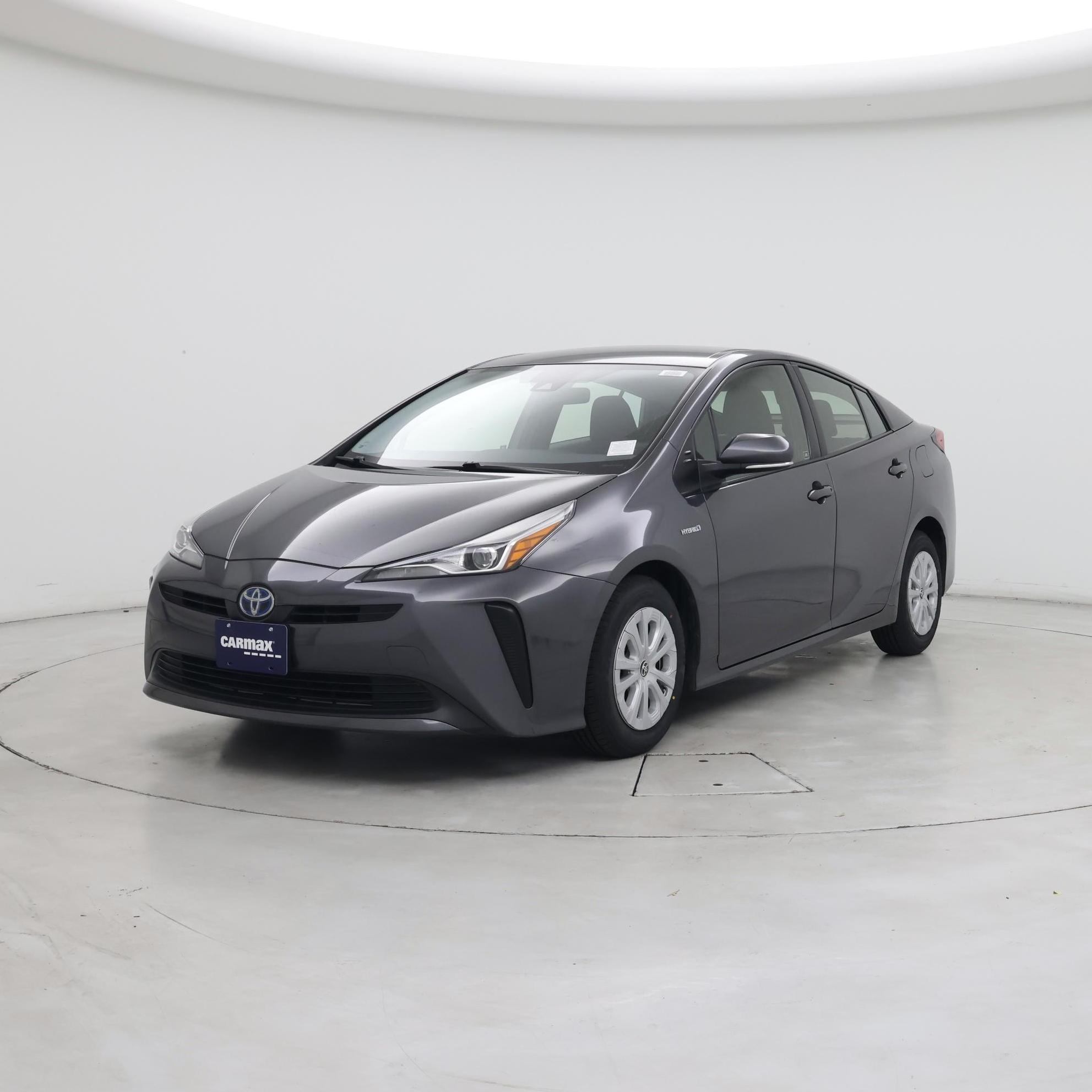 Thumbnail: 2019 Toyota Prius - 4