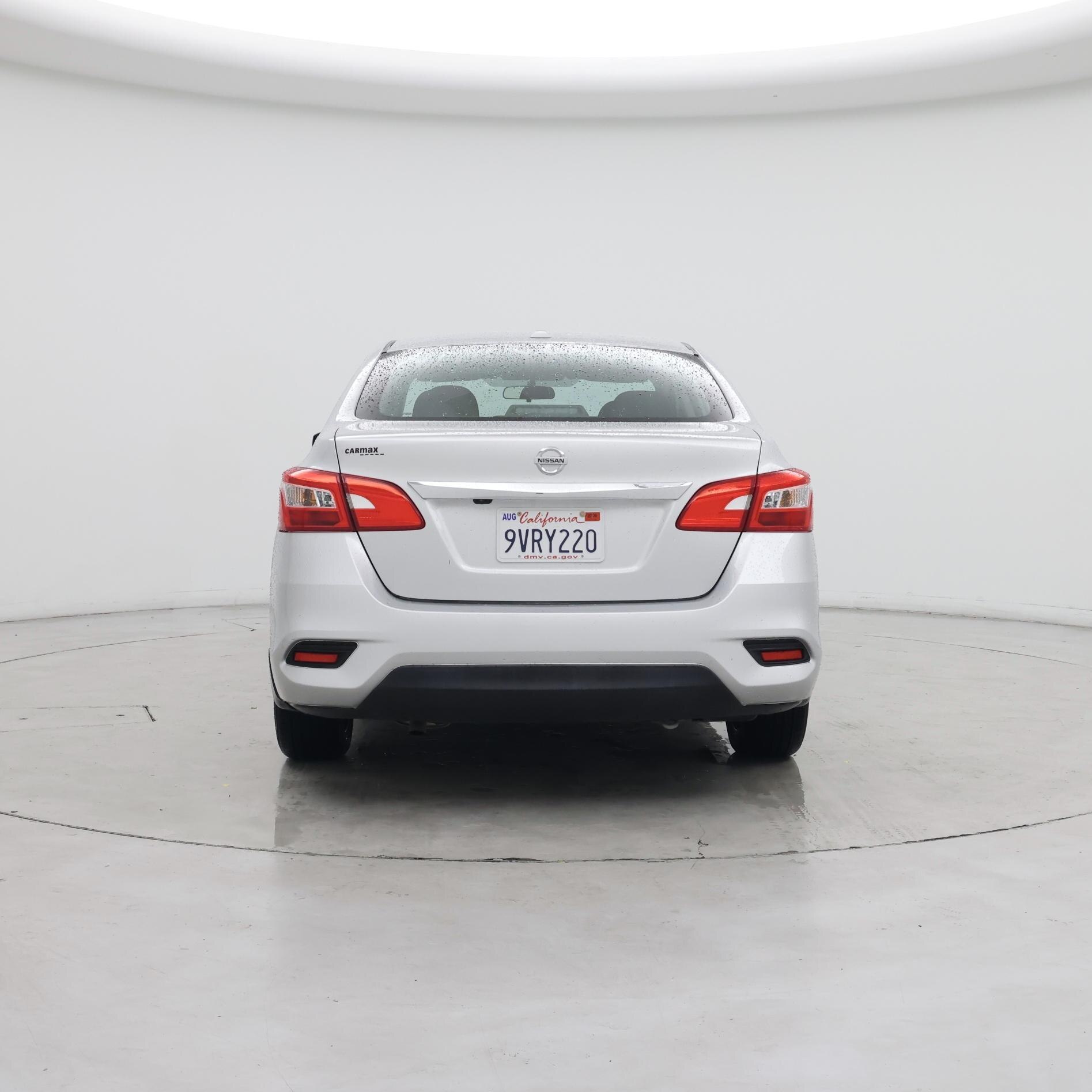 Thumbnail: 2017 Nissan Sentra - 6