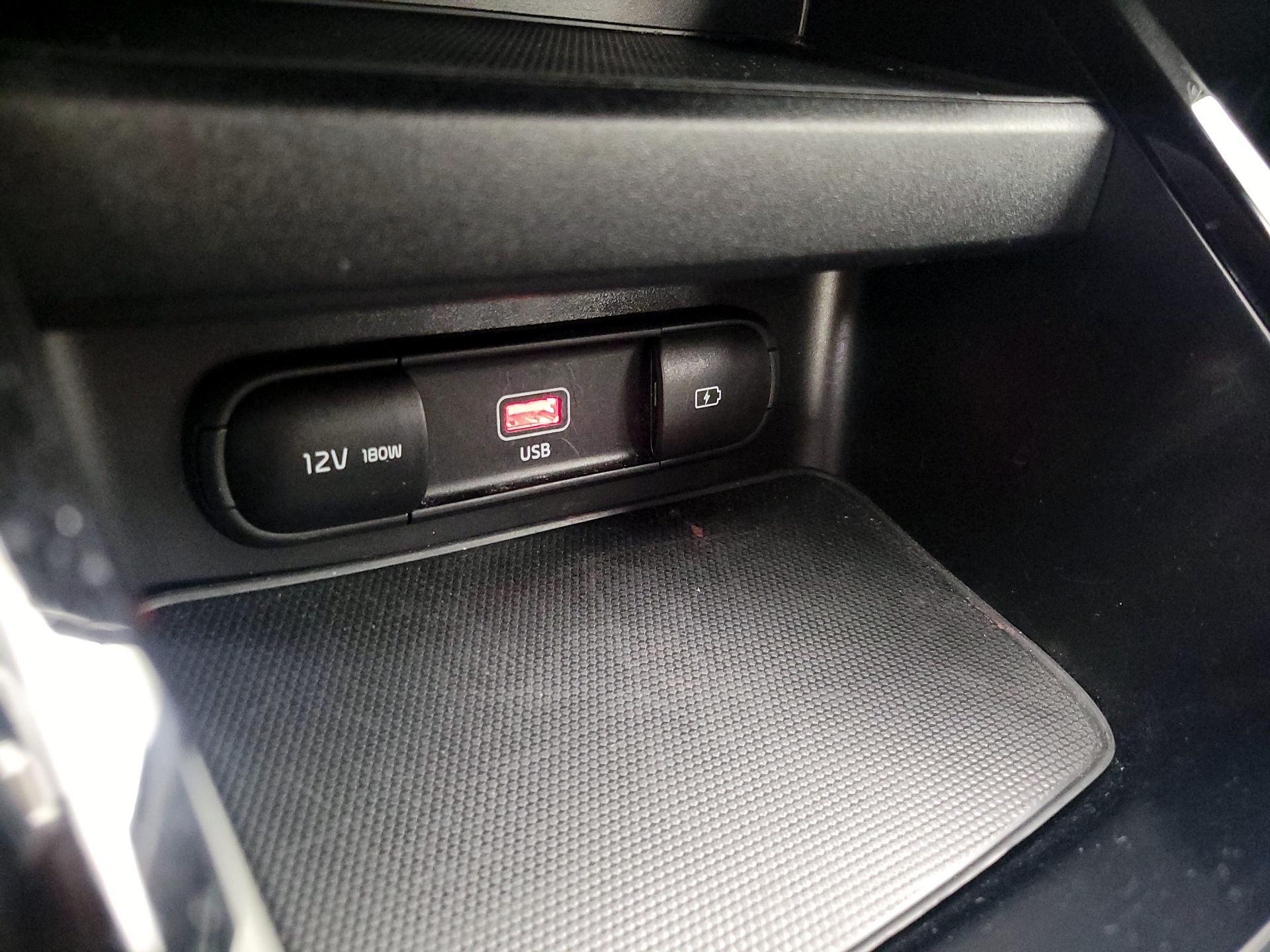 Thumbnail: 2023 Kia Forte - 19