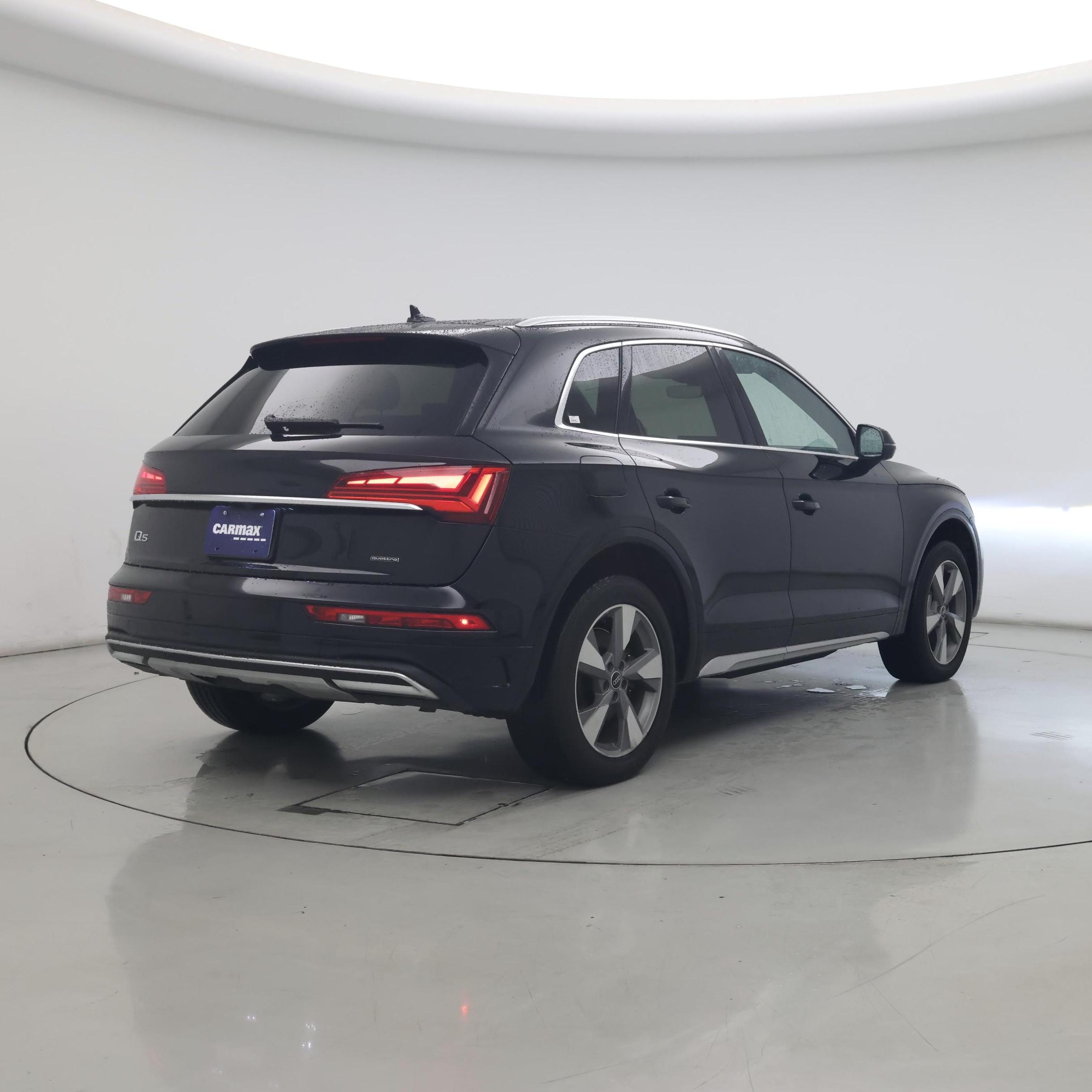 Thumbnail: 2023 Audi Q5 - 8