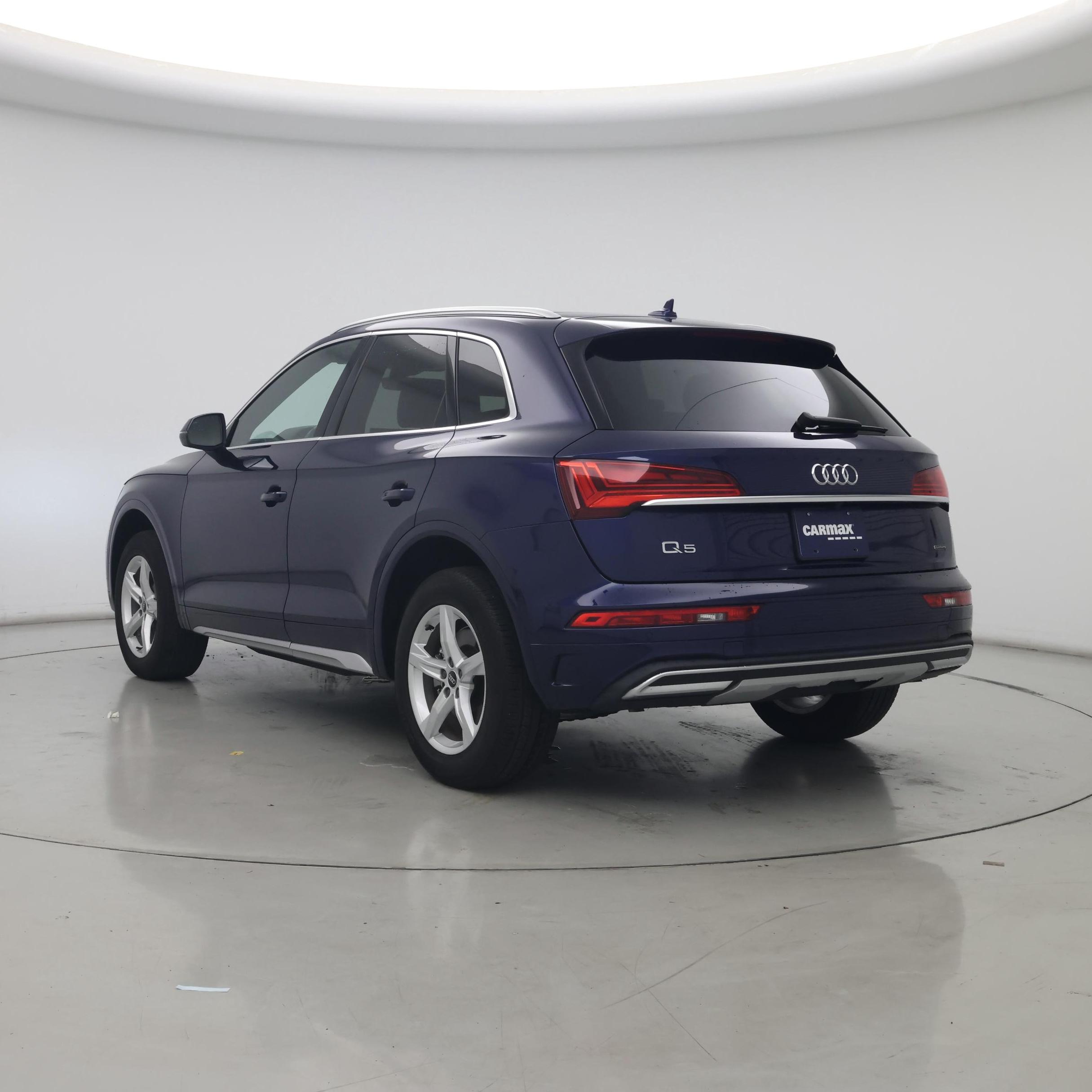 Thumbnail: 2023 Audi Q5 - 2