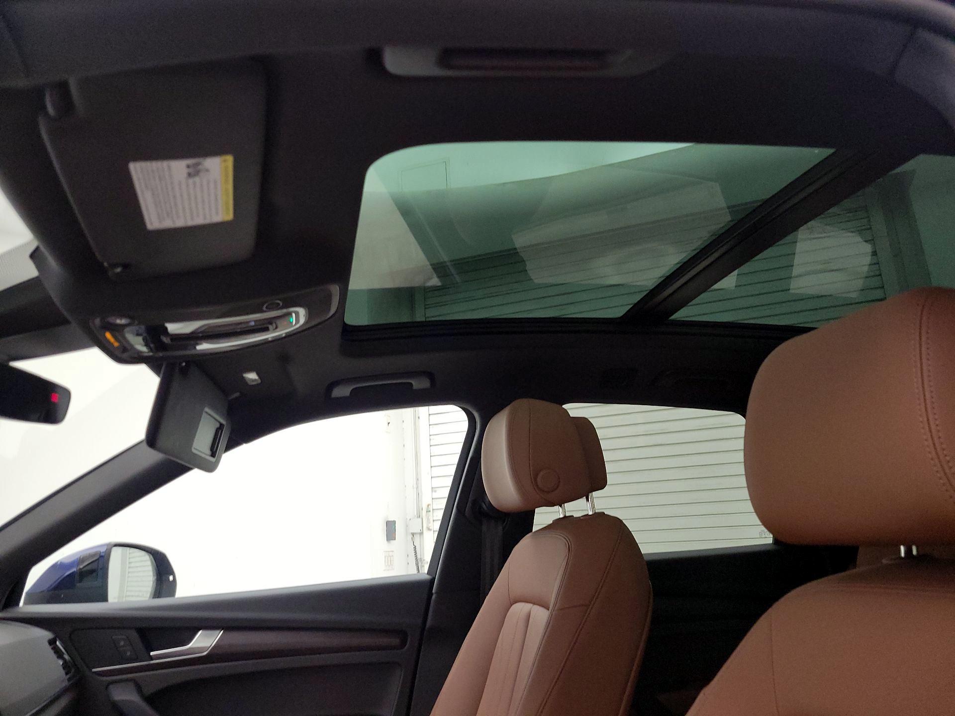 Thumbnail: 2023 Audi Q5 - 19