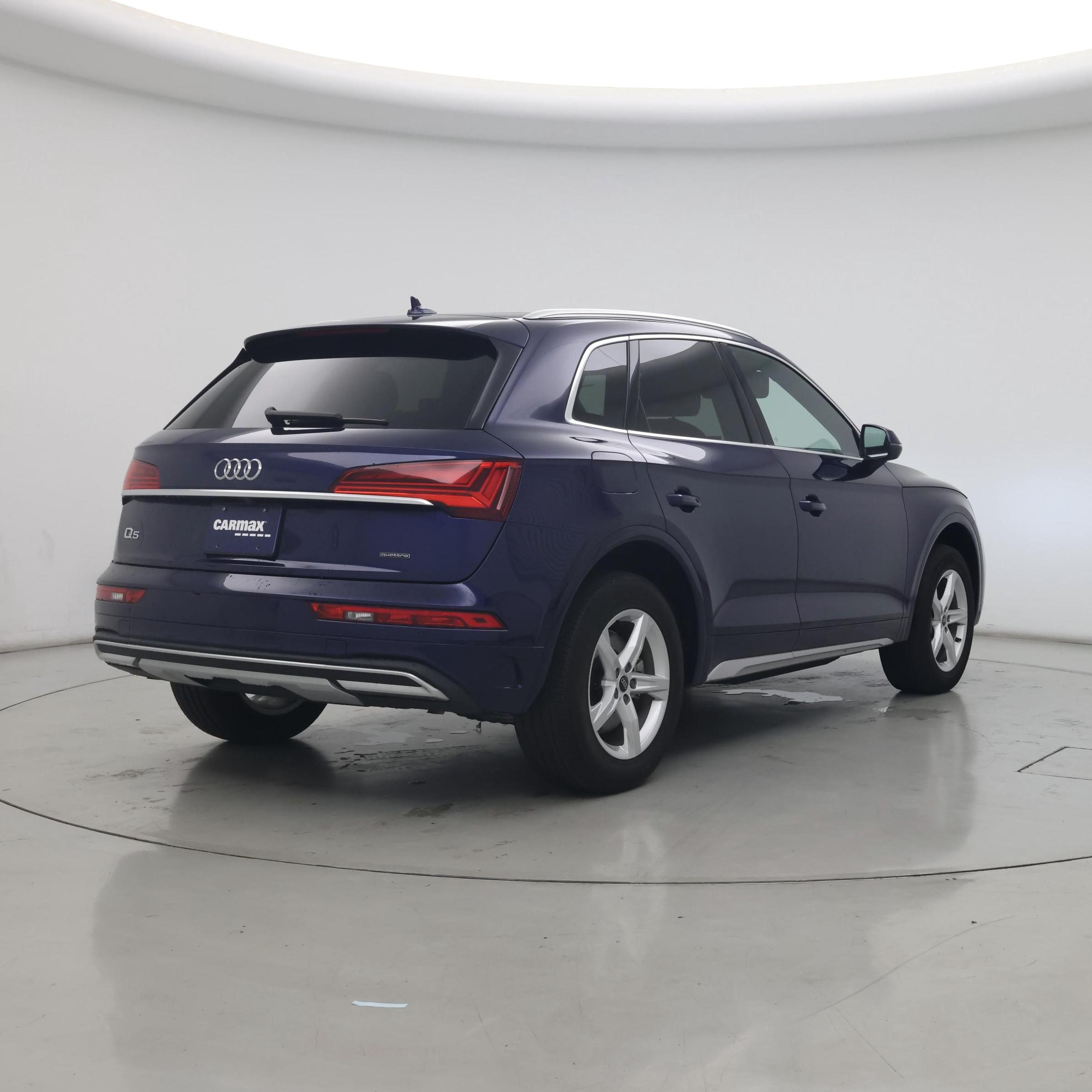 Thumbnail: 2023 Audi Q5 - 8
