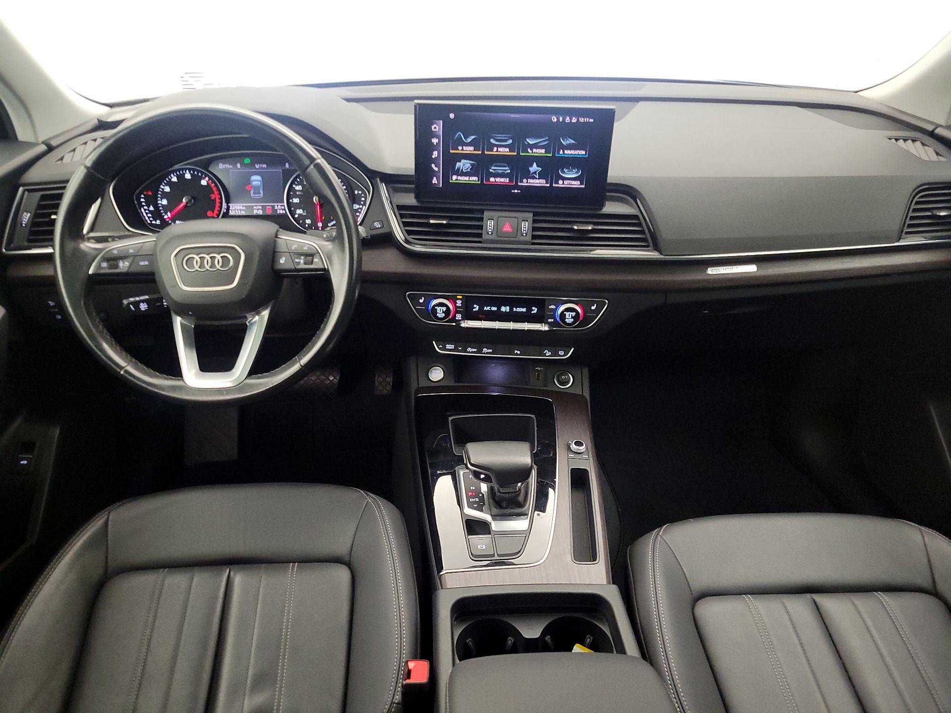Thumbnail: 2023 Audi Q5 - 9