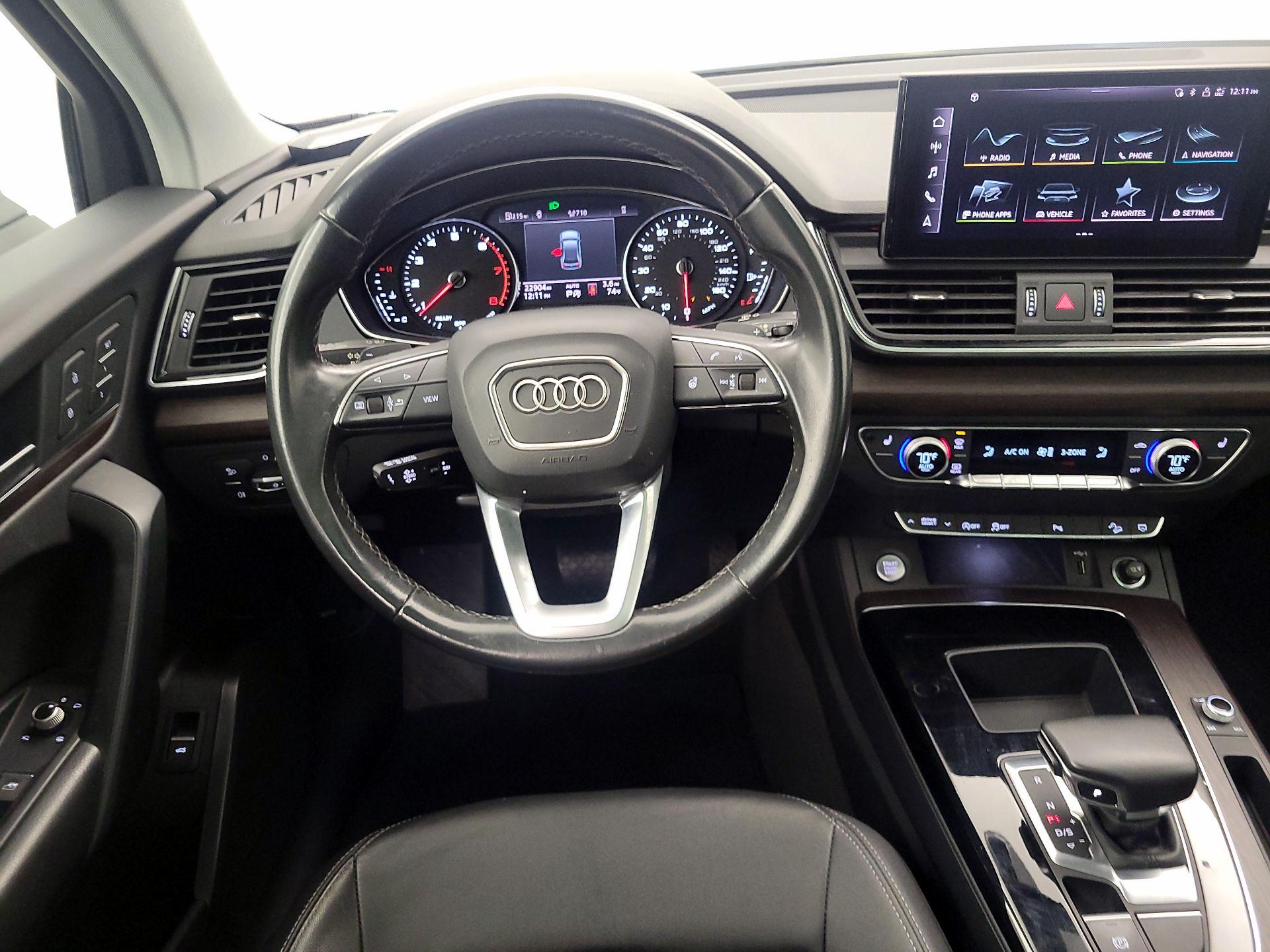 Thumbnail: 2023 Audi Q5 - 10