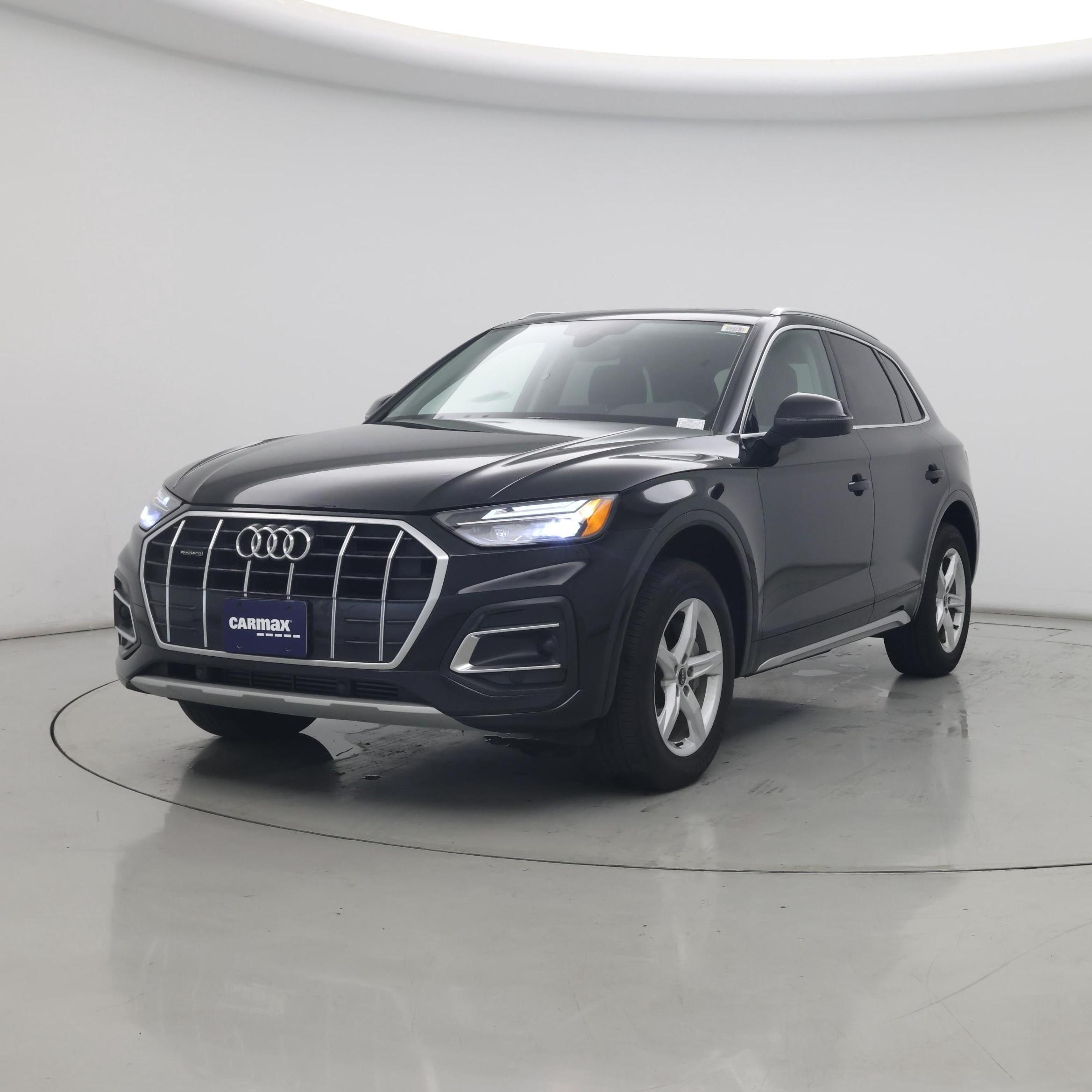 Thumbnail: 2023 Audi Q5 - 4
