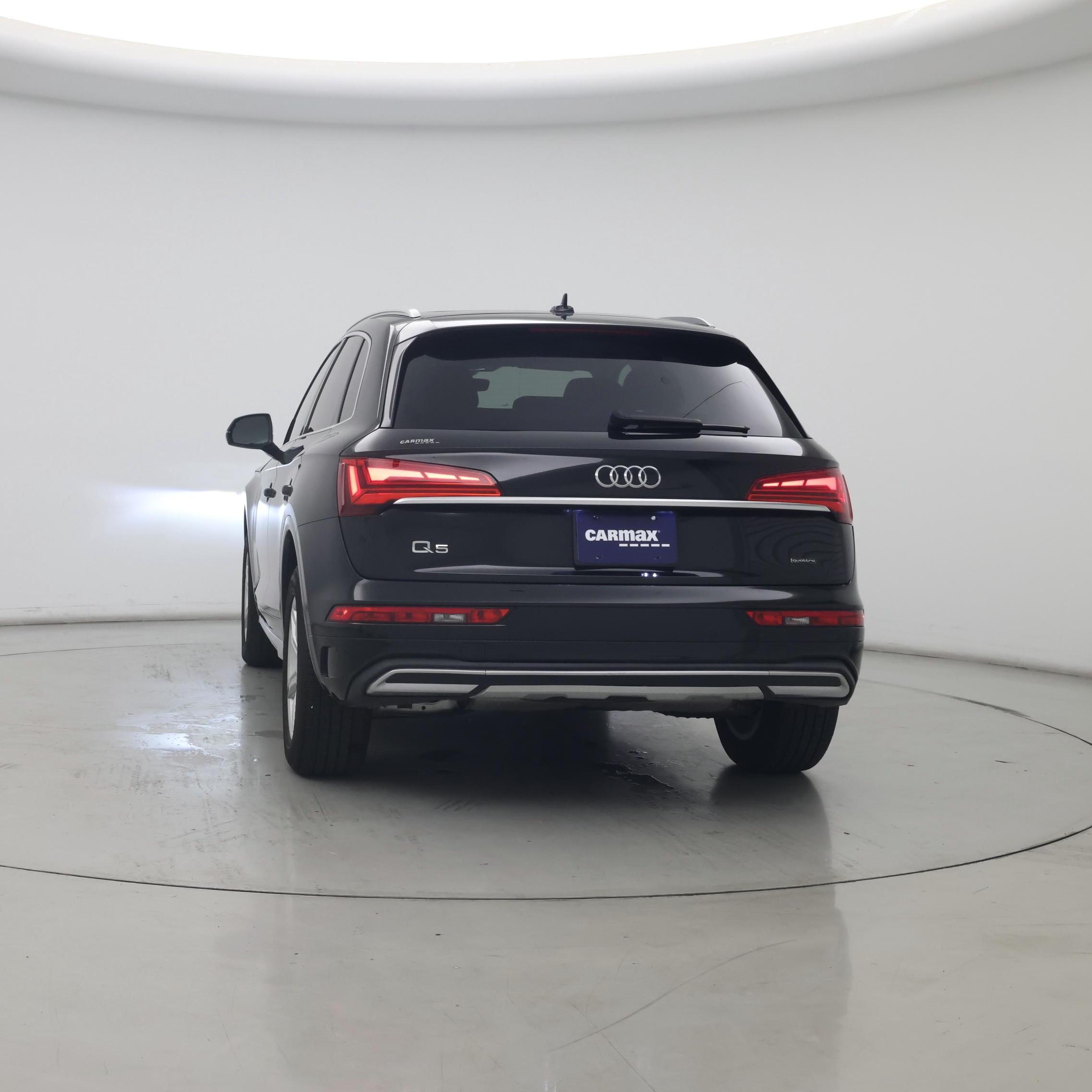 Thumbnail: 2023 Audi Q5 - 6