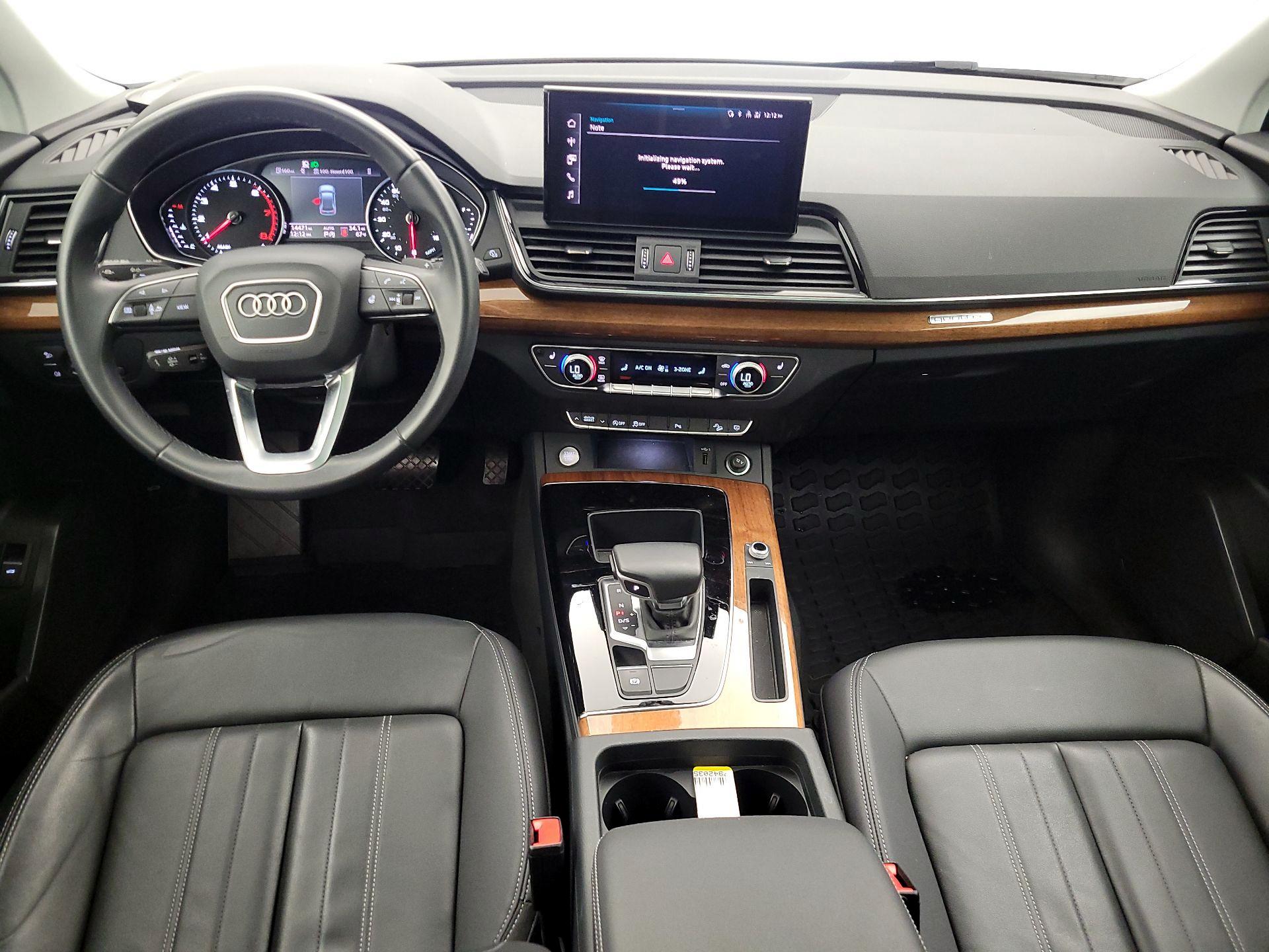 Thumbnail: 2023 Audi Q5 - 9
