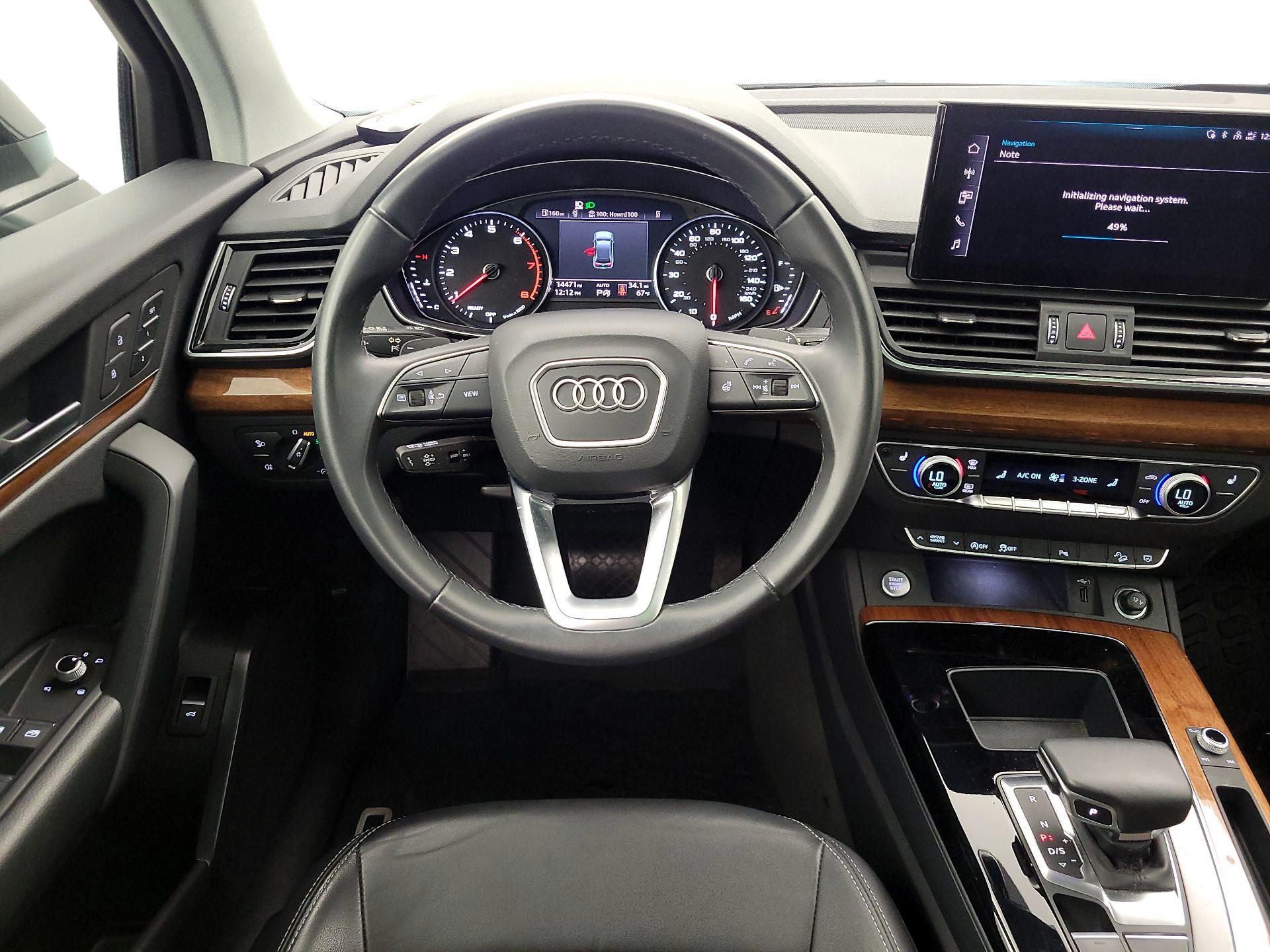 Thumbnail: 2023 Audi Q5 - 10