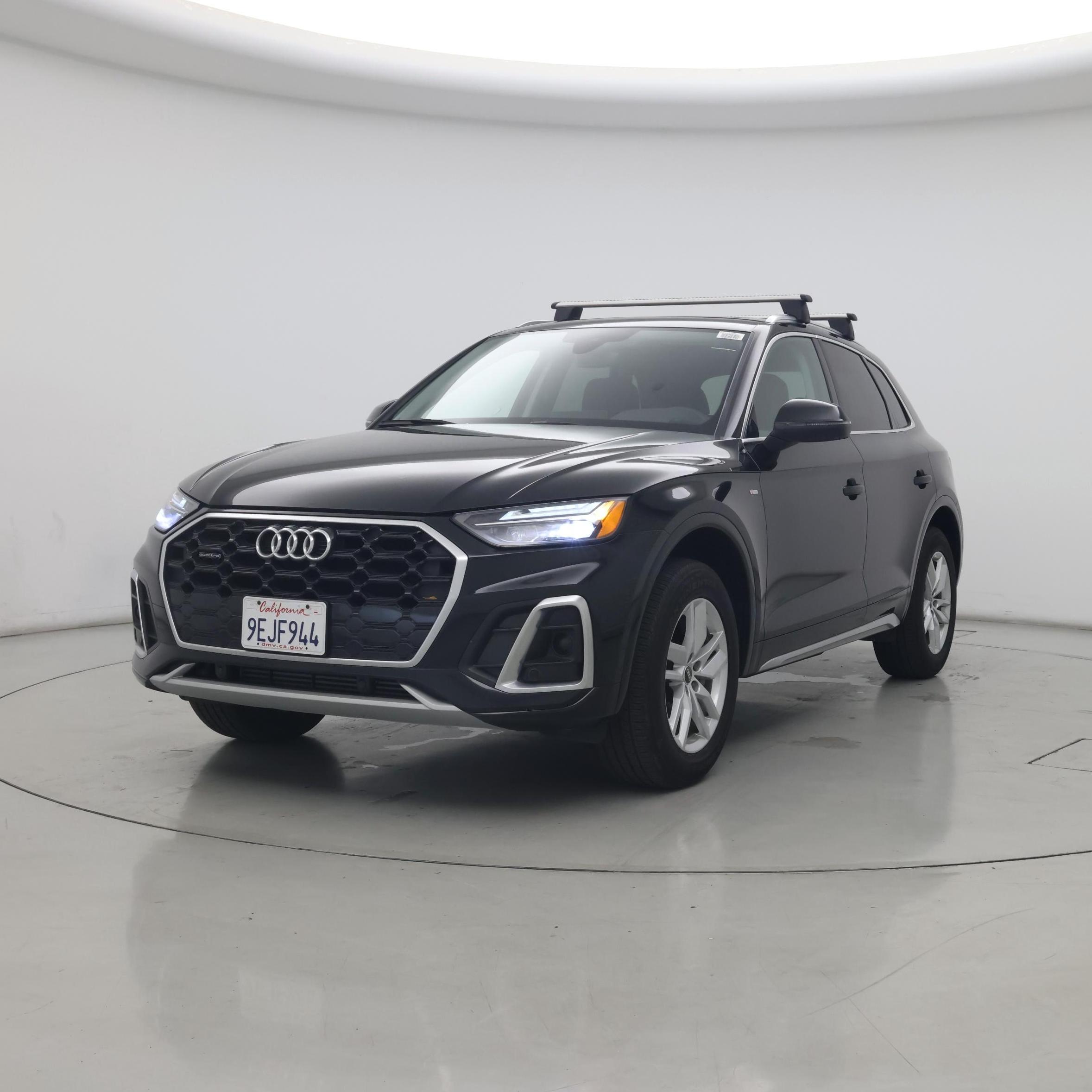 Thumbnail: 2023 Audi Q5 - 4