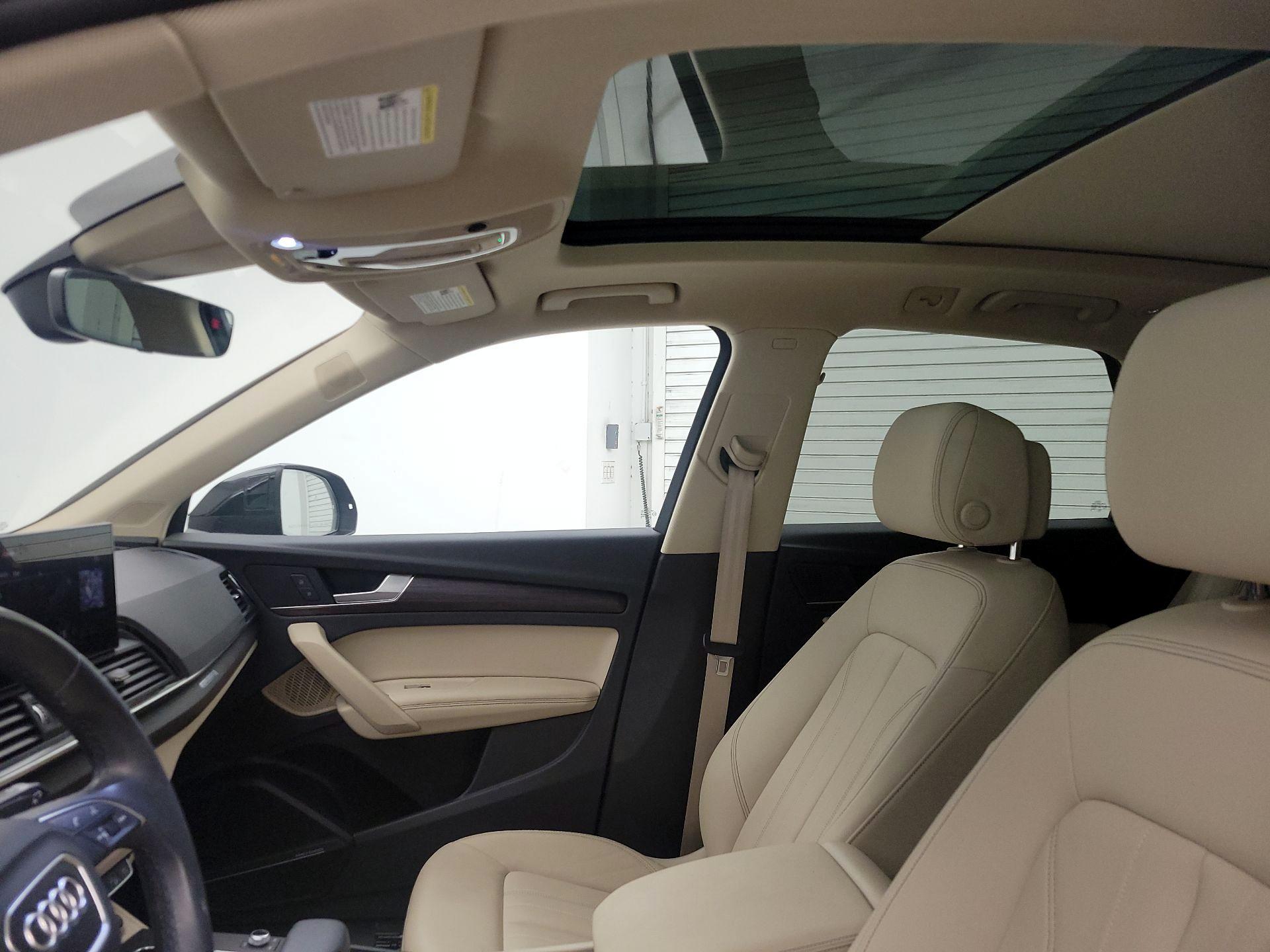 Thumbnail: 2023 Audi Q5 - 19