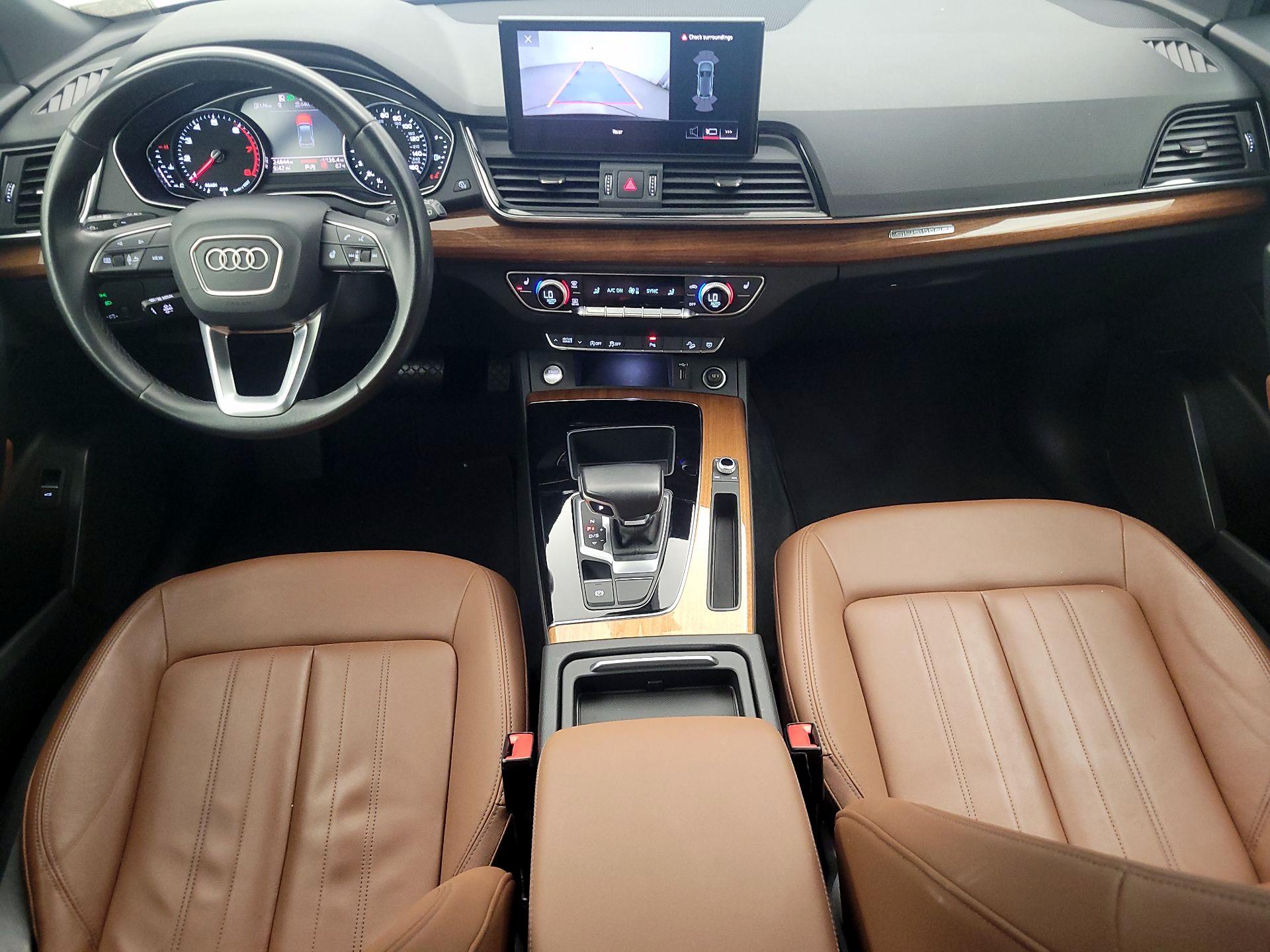 Thumbnail: 2022 Audi Q5 - 9