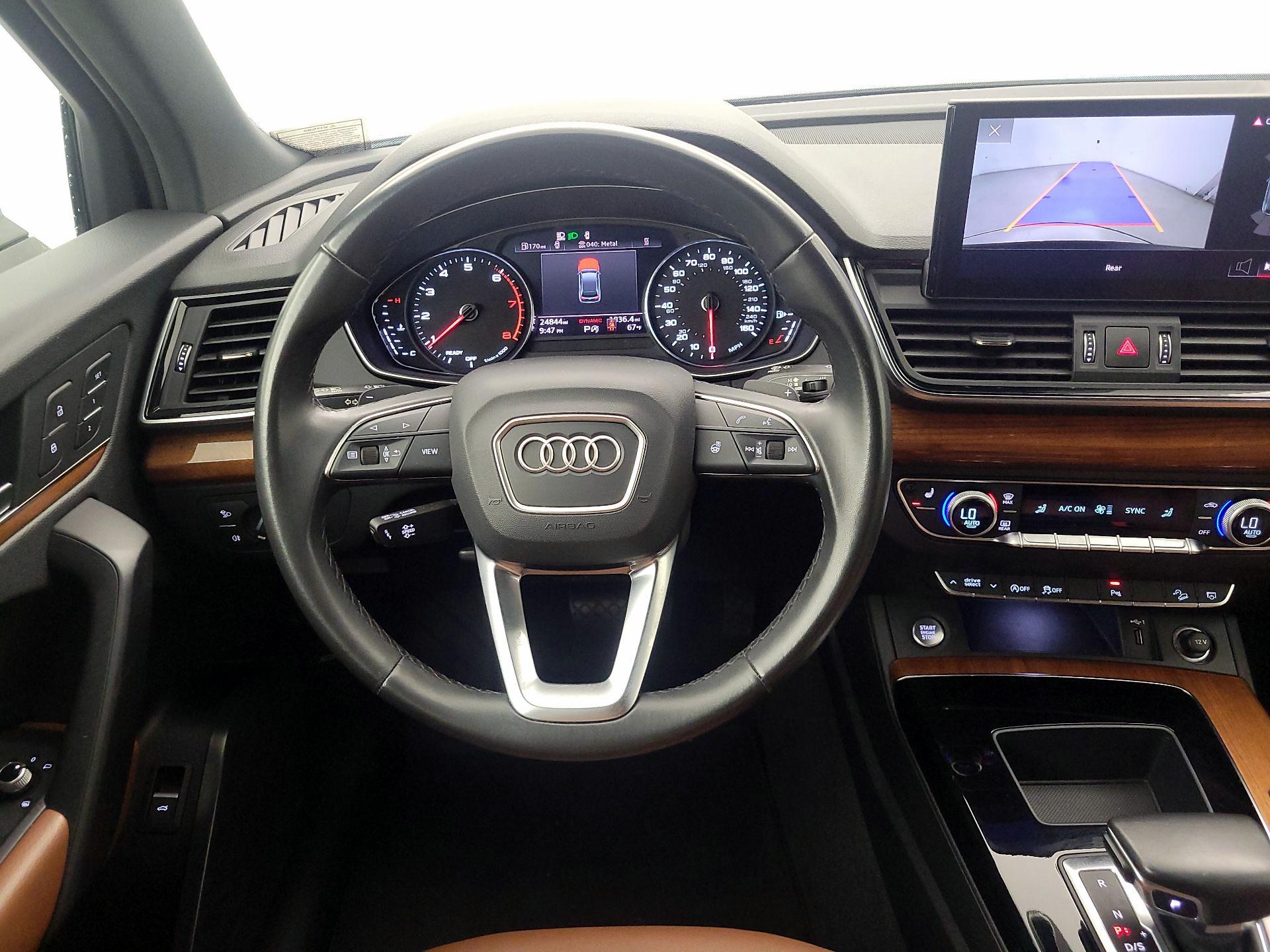 Thumbnail: 2022 Audi Q5 - 10